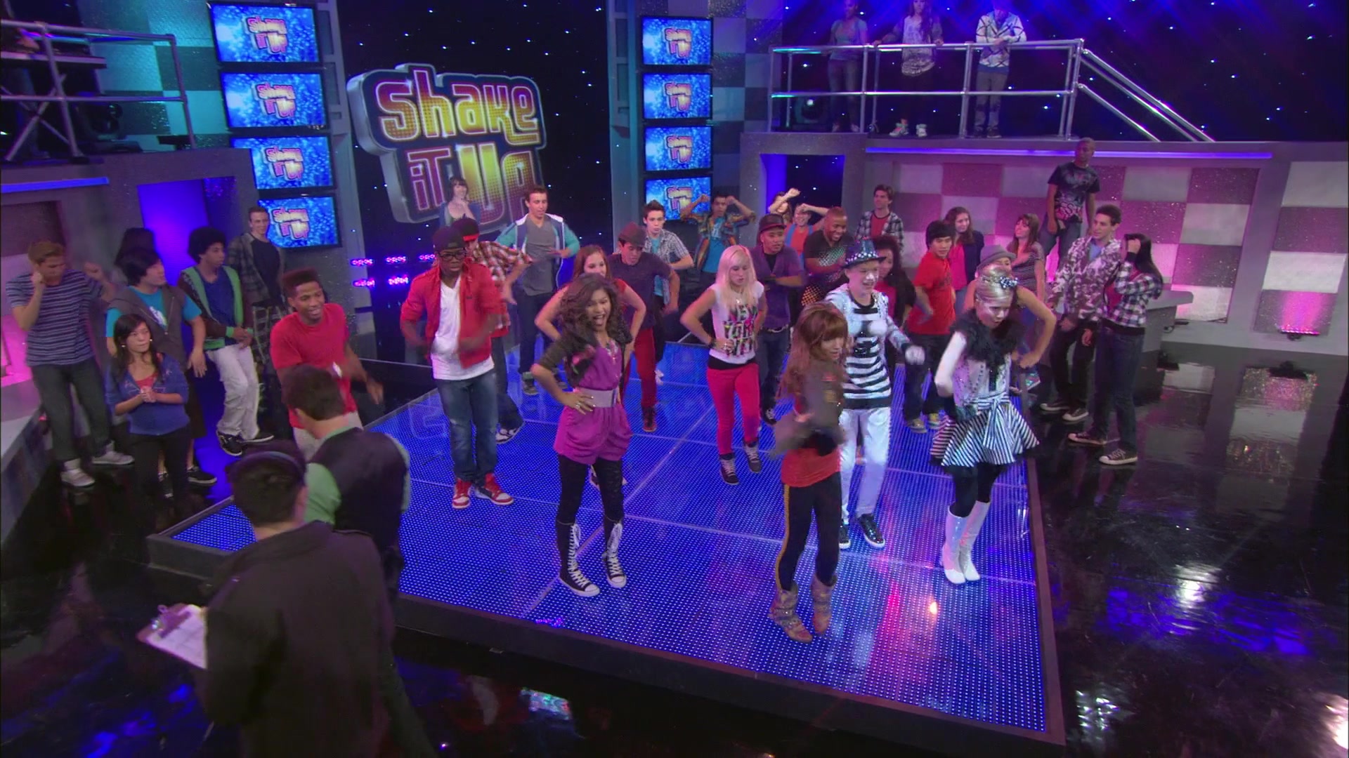 Shake_It_Up_S01E01_1080p_BTD_001537.jpg Shake_It_Up_S01E01_1080p_BTD_001537.jpg