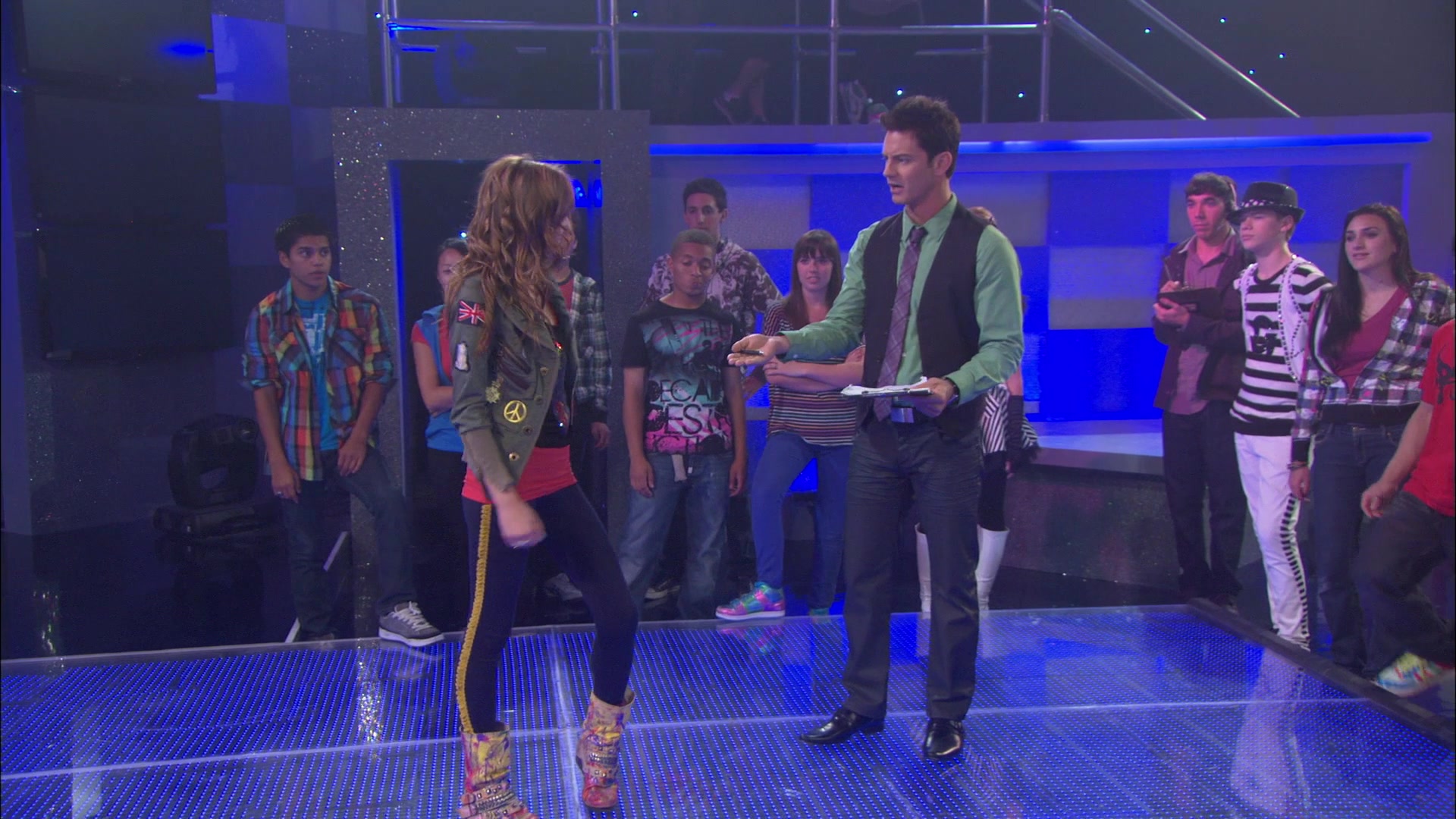 Shake_It_Up_S01E01_1080p_BTD_001881.jpg Shake_It_Up_S01E01_1080p_BTD_001881.jpg