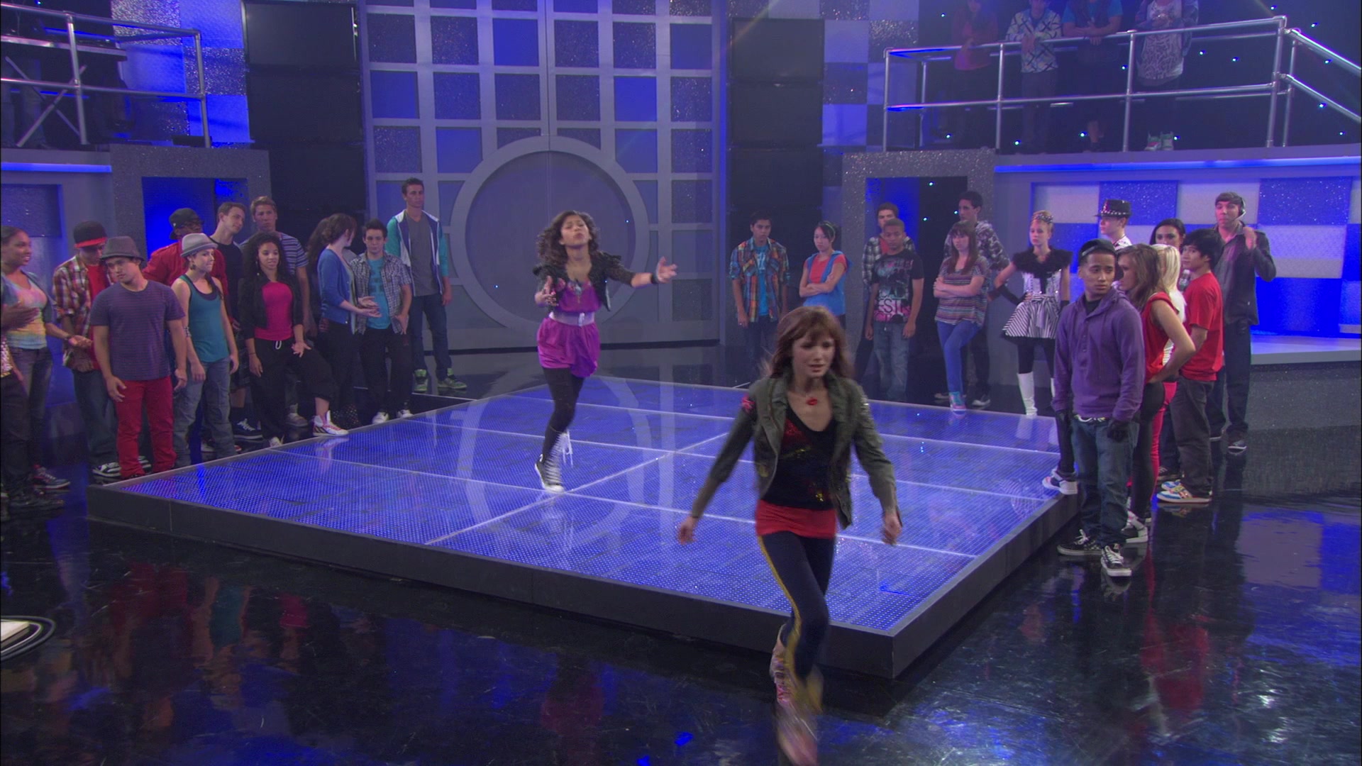 Shake_It_Up_S01E01_1080p_BTD_002101.jpg Shake_It_Up_S01E01_1080p_BTD_002101.jpg