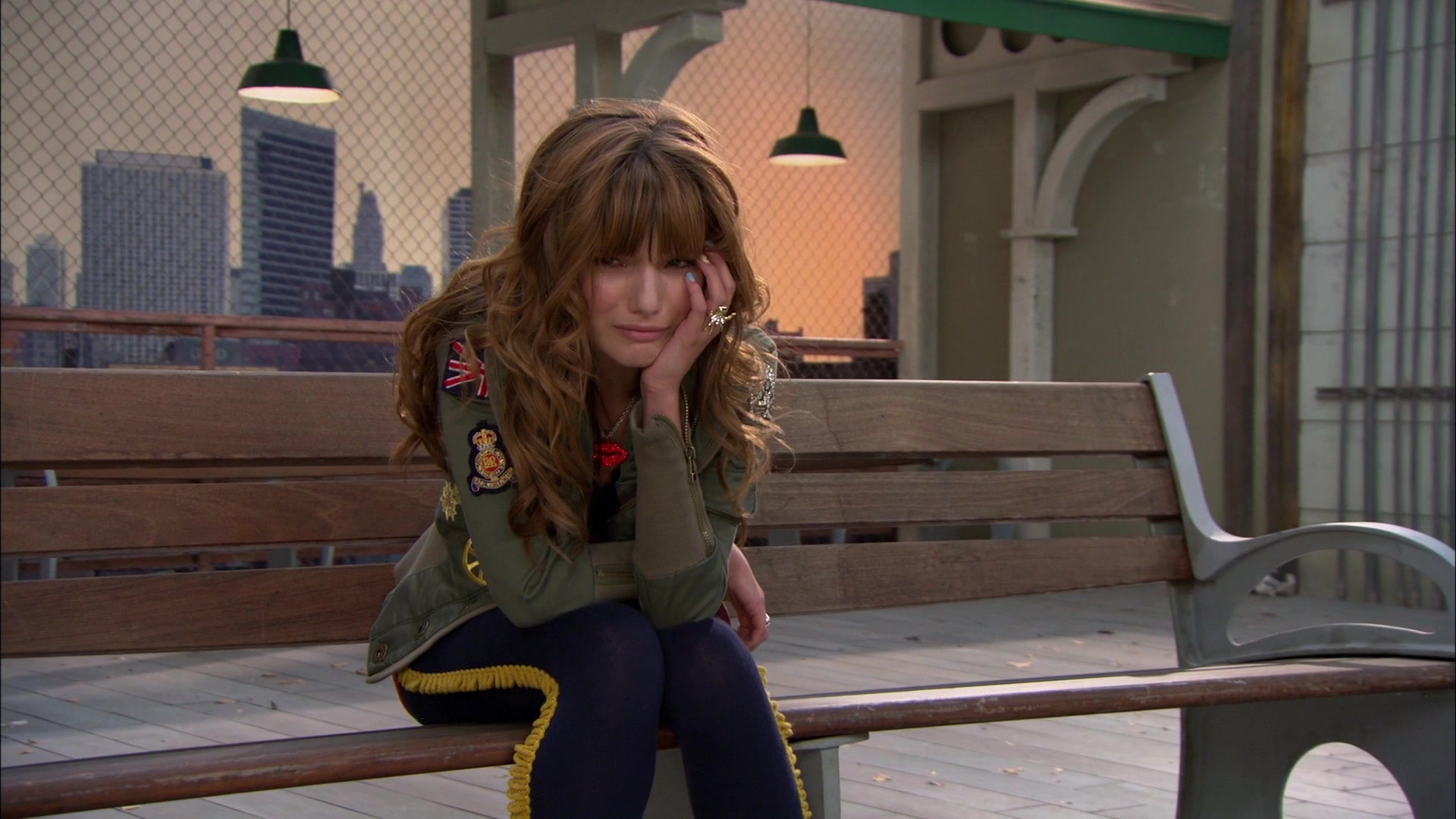 Shake_It_Up_S01E01_1080p_BTD_002128.jpg