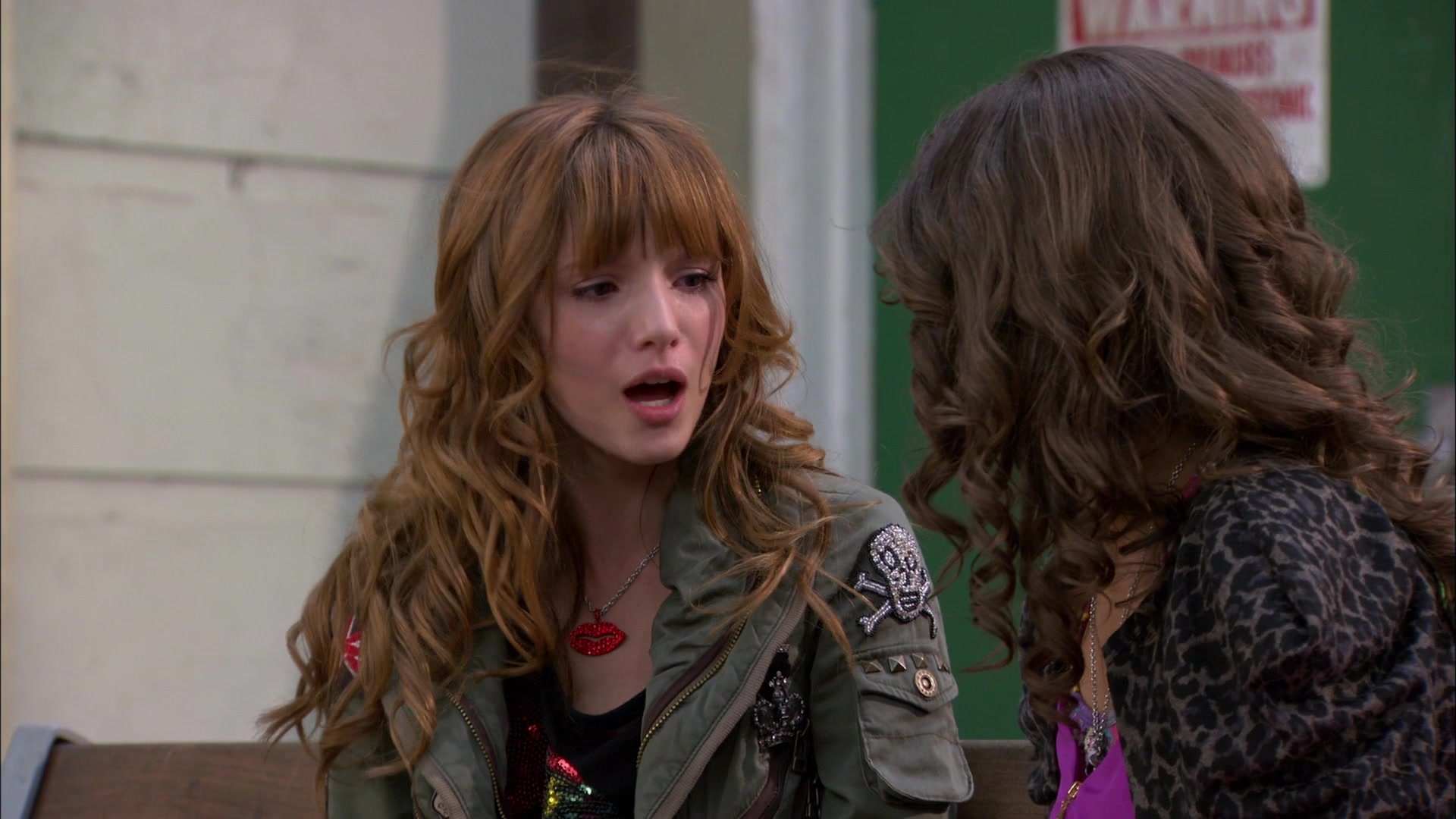 Shake_It_Up_S01E01_1080p_BTD_002233.jpg Shake_It_Up_S01E01_1080p_BTD_002233.jpg