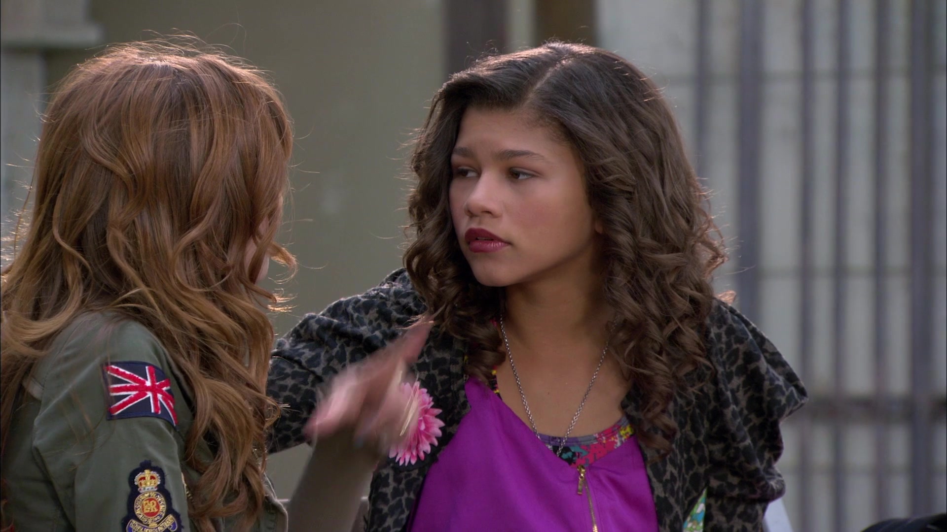 Shake_It_Up_S01E01_1080p_BTD_002281.jpg Shake_It_Up_S01E01_1080p_BTD_002281.jpg