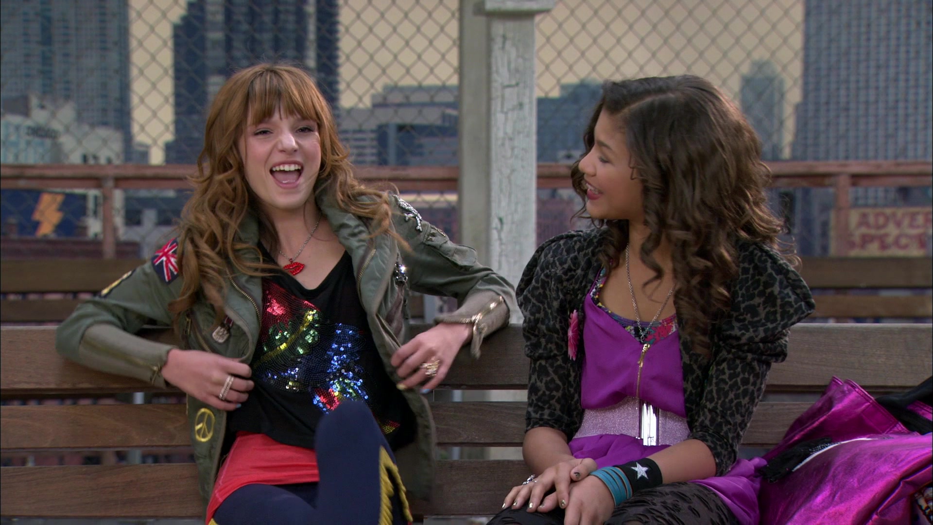 Shake_It_Up_S01E01_1080p_BTD_002322.jpg Shake_It_Up_S01E01_1080p_BTD_002322.jpg