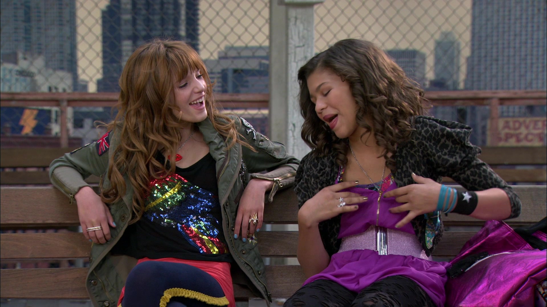 Shake_It_Up_S01E01_1080p_BTD_002327.jpg Shake_It_Up_S01E01_1080p_BTD_002327.jpg