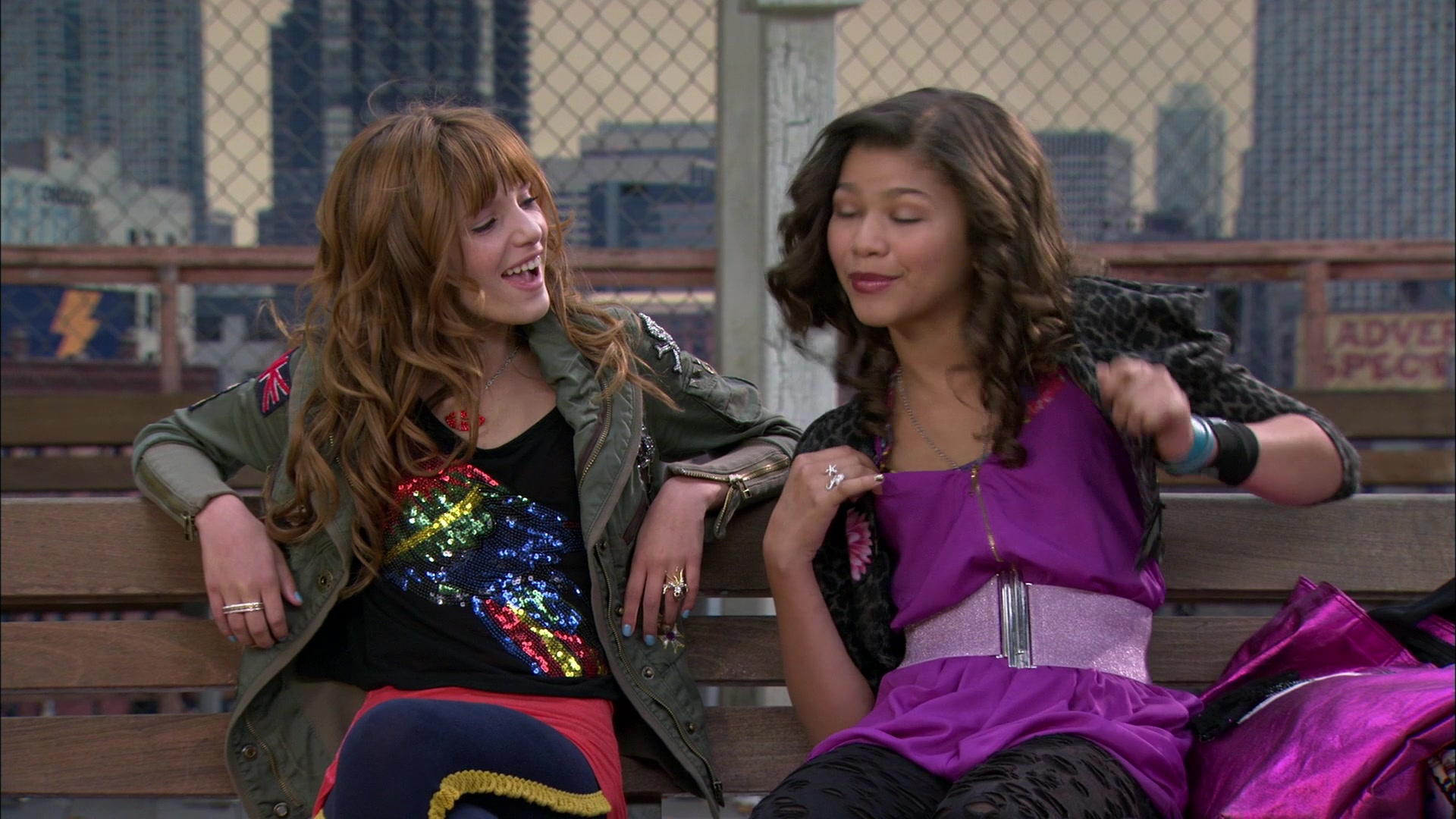 Shake_It_Up_S01E01_1080p_BTD_002328.jpg Shake_It_Up_S01E01_1080p_BTD_002328.jpg