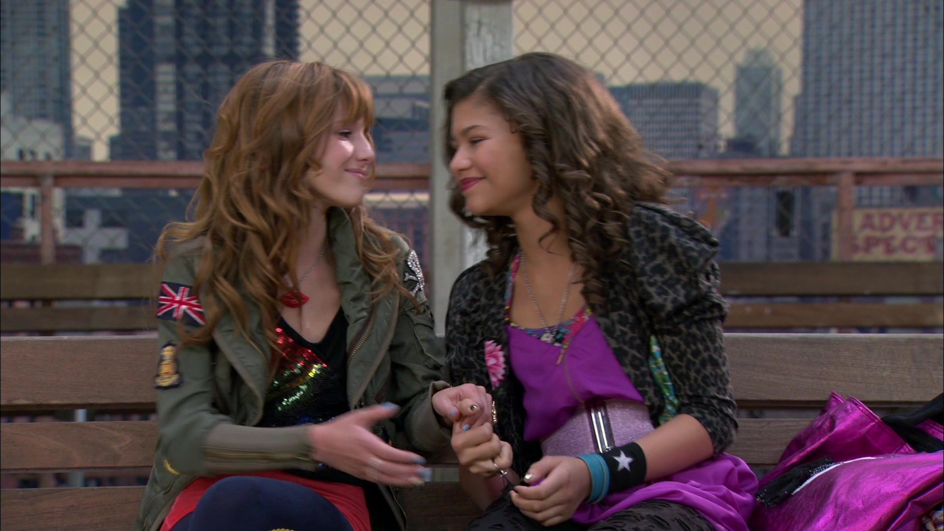 Shake_It_Up_S01E01_1080p_BTD_002348.jpg Shake_It_Up_S01E01_1080p_BTD_002348.jpg