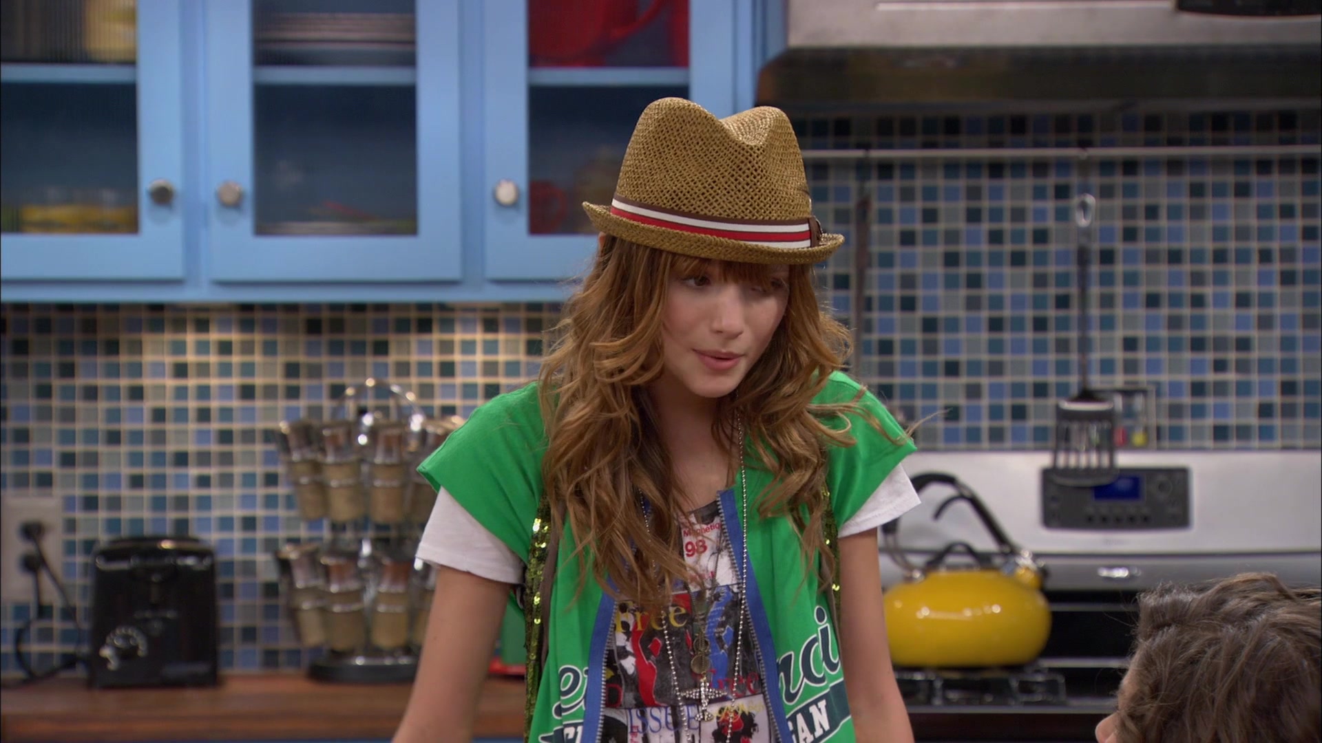 Shake_It_Up_S01E01_1080p_BTD_002454.jpg Shake_It_Up_S01E01_1080p_BTD_002454.jpg