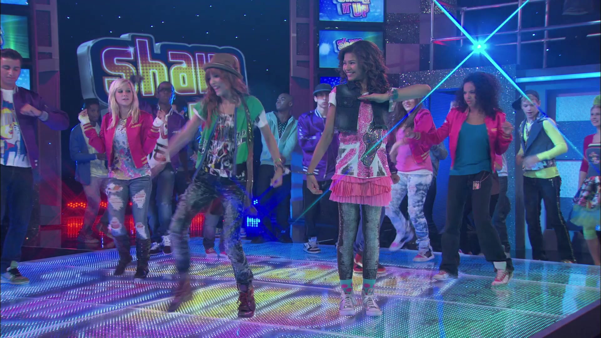 Shake_It_Up_S01E01_1080p_BTD_002736.jpg Shake_It_Up_S01E01_1080p_BTD_002736.jpg