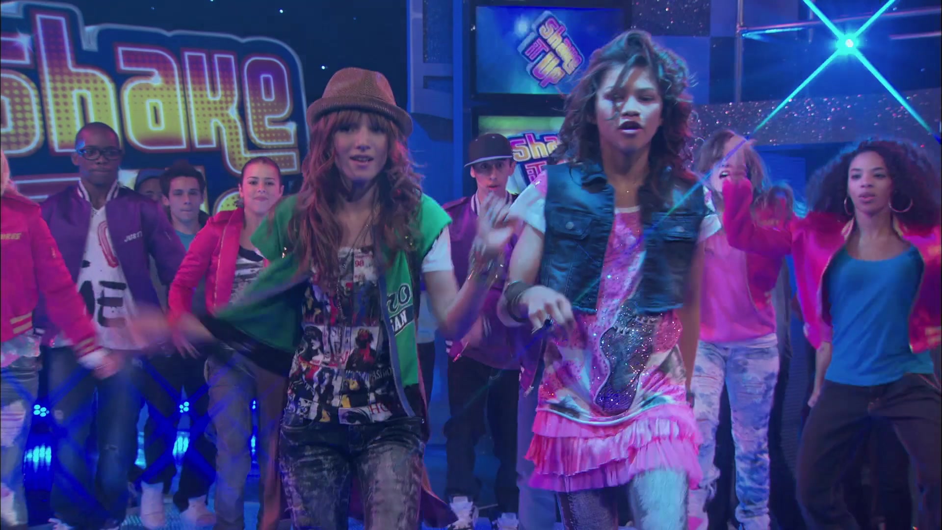 Shake_It_Up_S01E01_1080p_BTD_002756.jpg Shake_It_Up_S01E01_1080p_BTD_002756.jpg