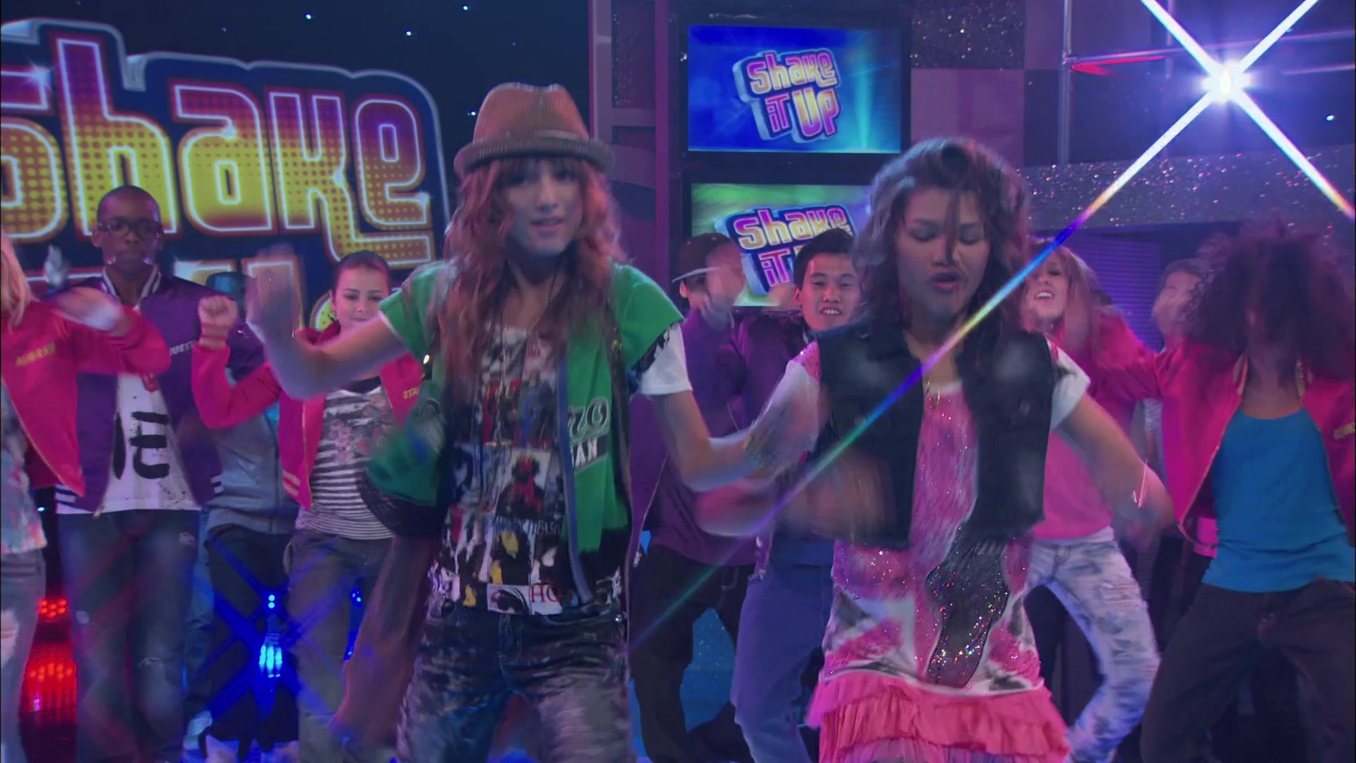 Shake_It_Up_S01E01_1080p_BTD_002757.jpg Shake_It_Up_S01E01_1080p_BTD_002757.jpg