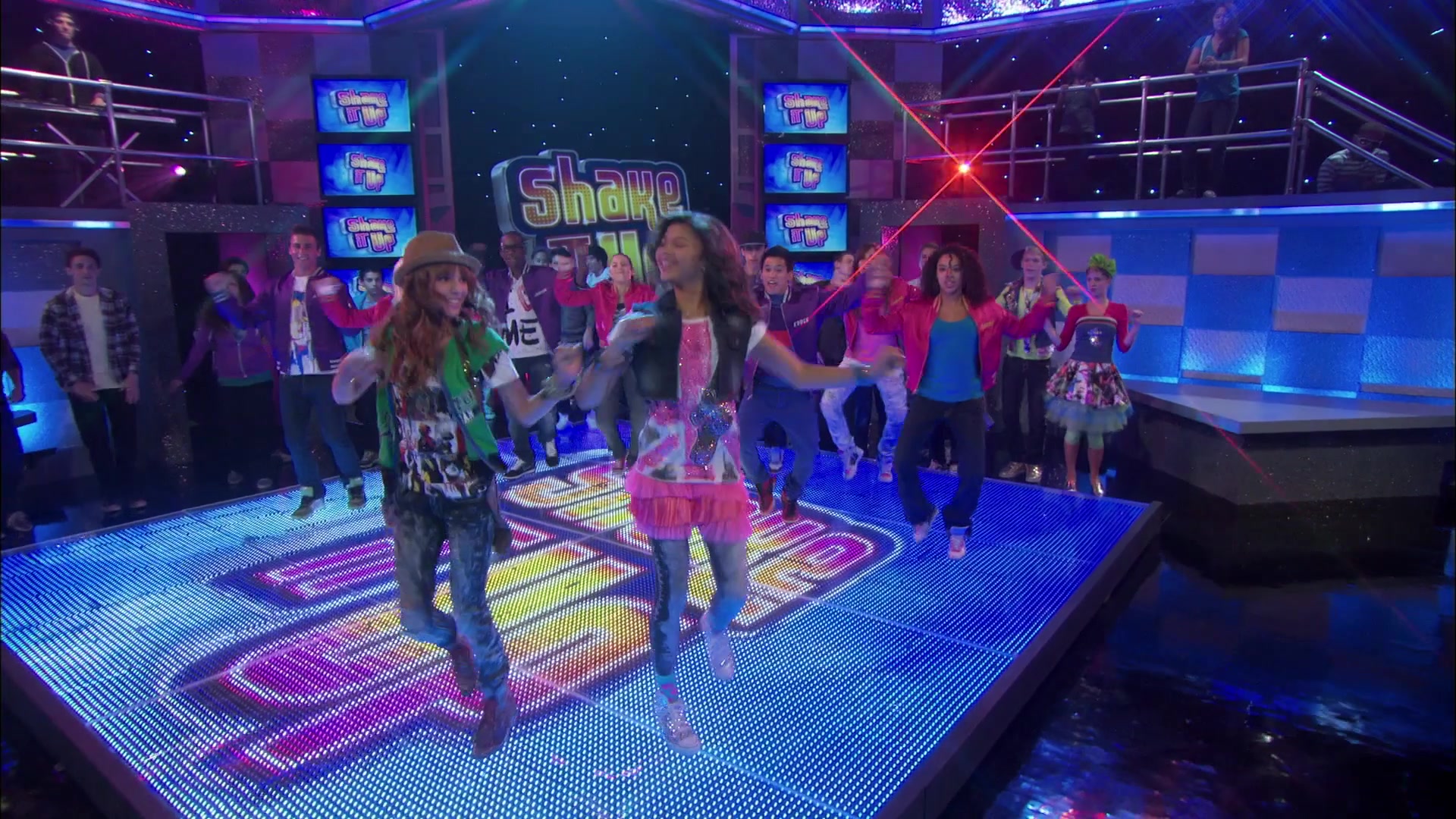 Shake_It_Up_S01E01_1080p_BTD_002778.jpg Shake_It_Up_S01E01_1080p_BTD_002778.jpg