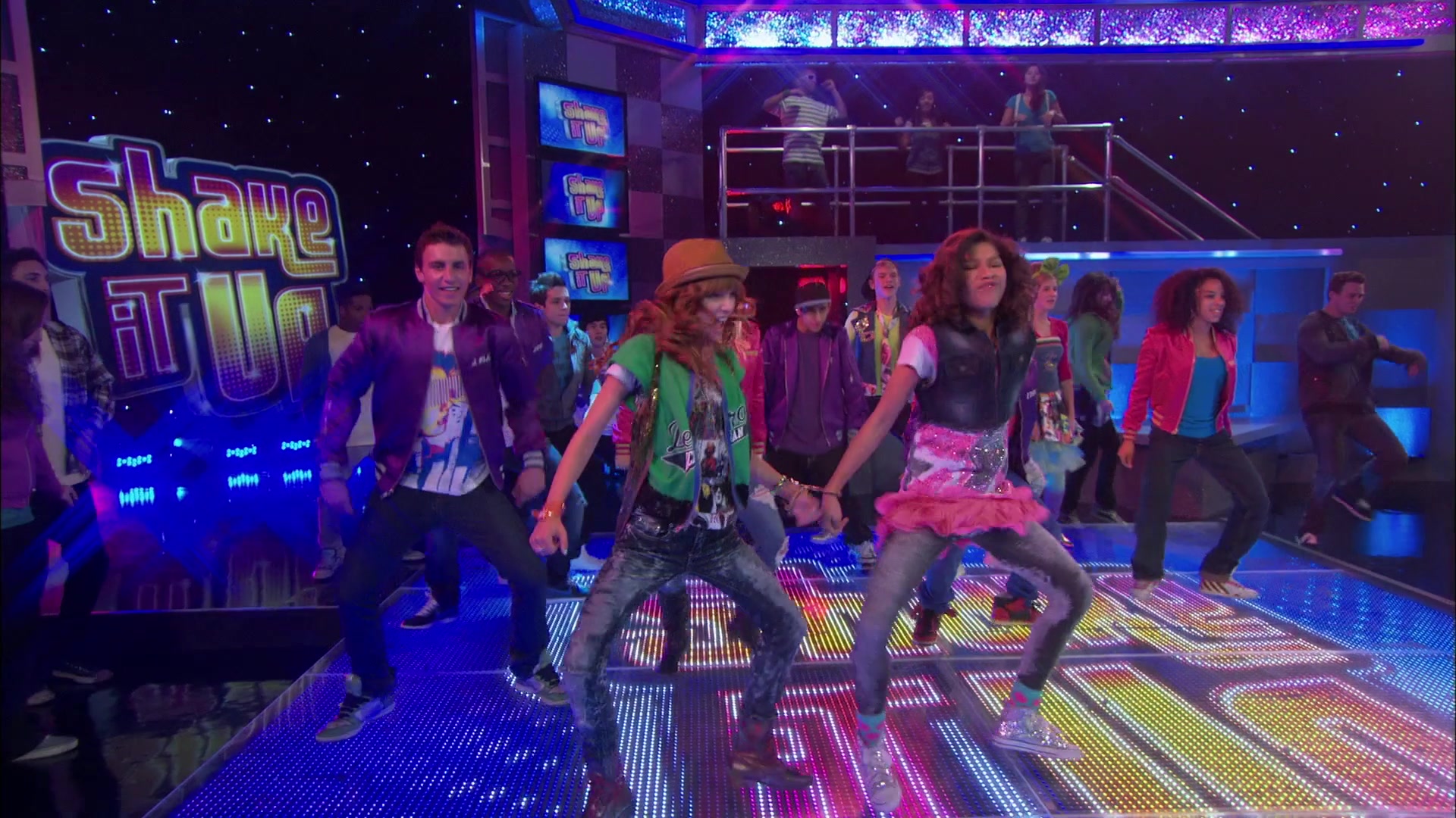 Shake_It_Up_S01E01_1080p_BTD_003111.jpg Shake_It_Up_S01E01_1080p_BTD_003111.jpg