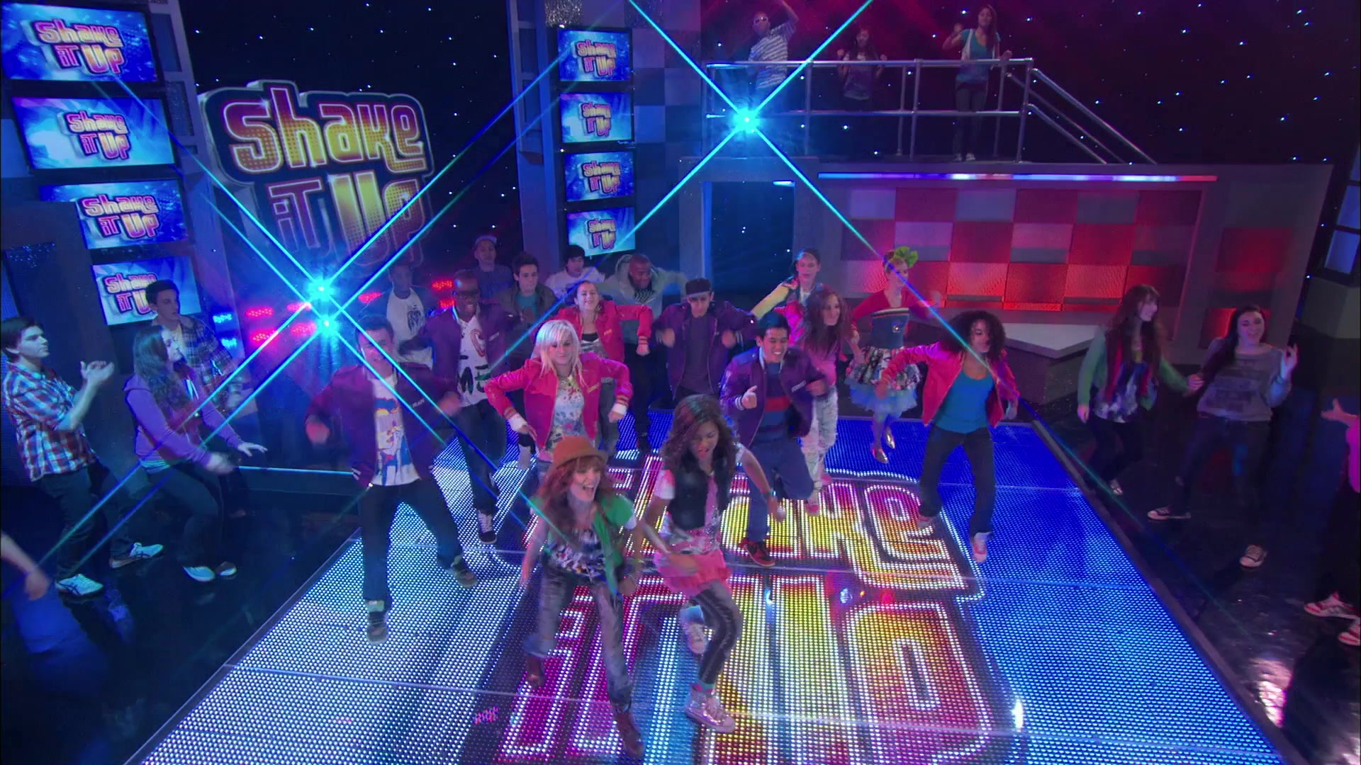 Shake_It_Up_S01E01_1080p_BTD_003119.jpg Shake_It_Up_S01E01_1080p_BTD_003119.jpg