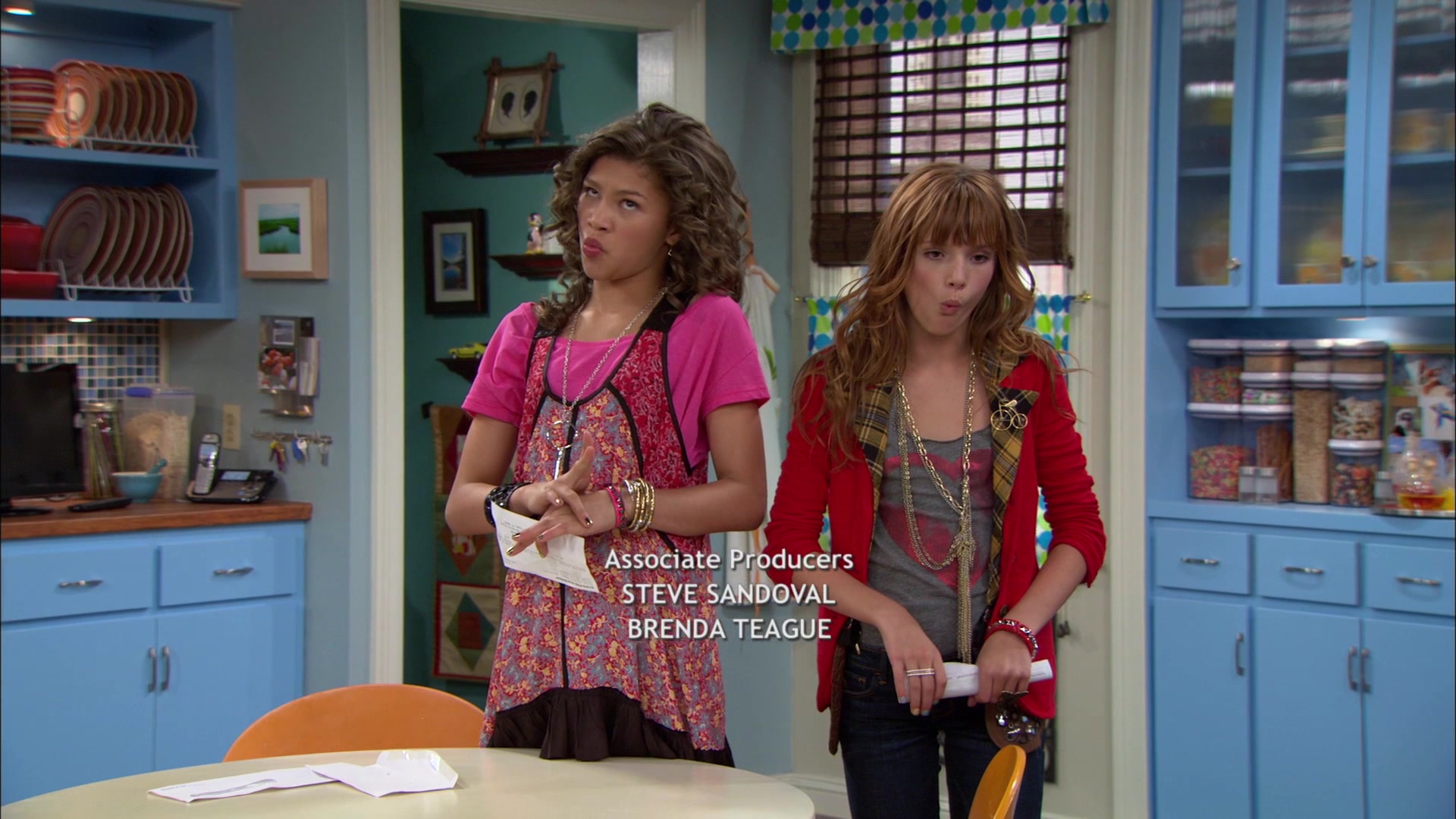 Shake_It_Up_S01E01_1080p_BTD_003206.jpg Shake_It_Up_S01E01_1080p_BTD_003206.jpg