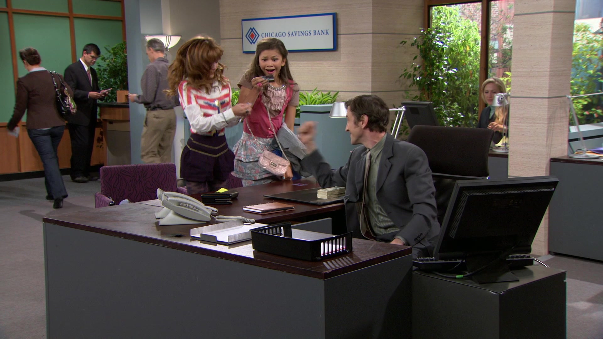 Shake_It_Up_S01E02_1080p_BTD_001012.jpg Shake_It_Up_S01E02_1080p_BTD_001012.jpg
