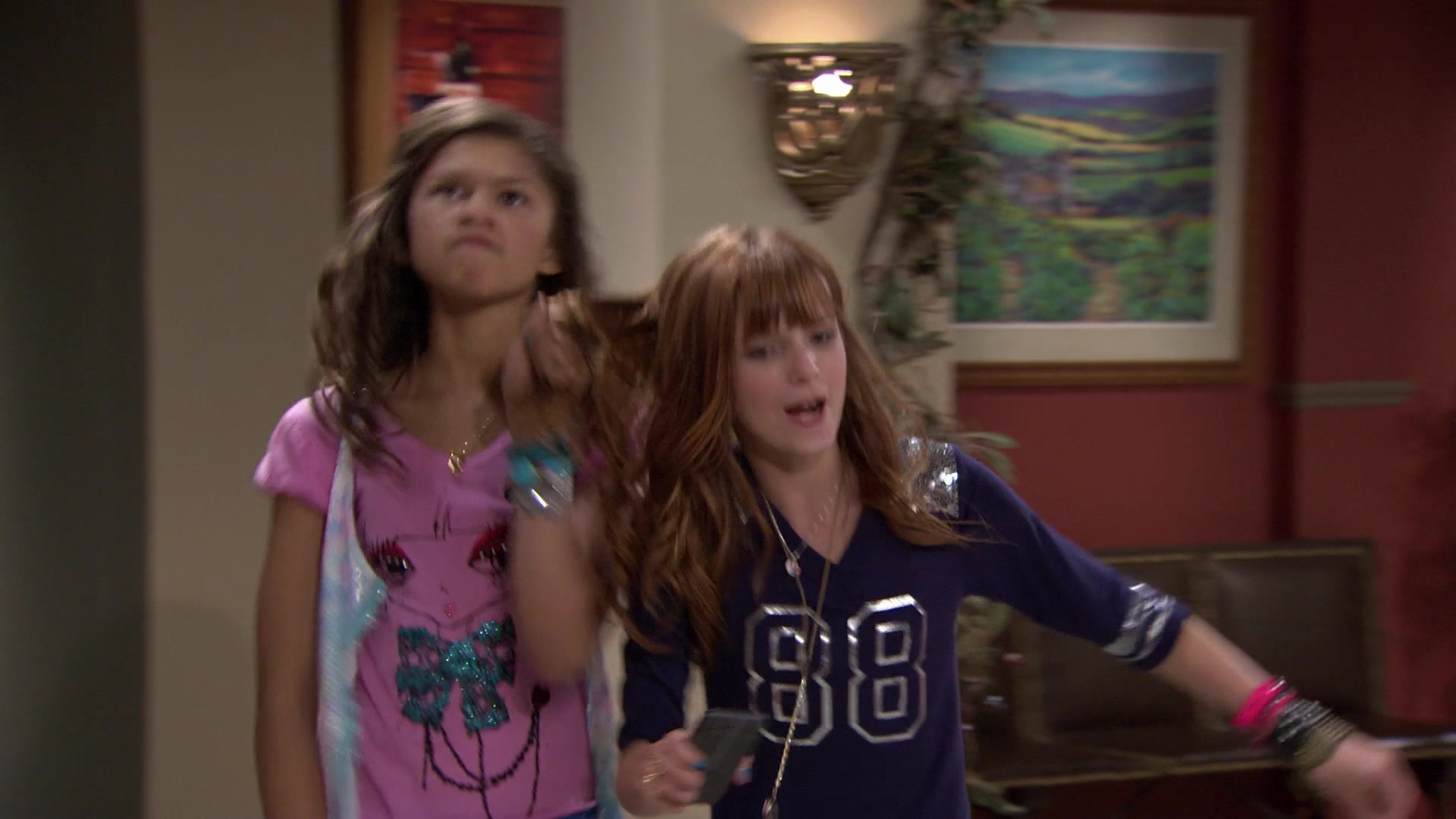 Shake_It_Up_S01E02_1080p_BTD_002074.jpg Shake_It_Up_S01E02_1080p_BTD_002074.jpg