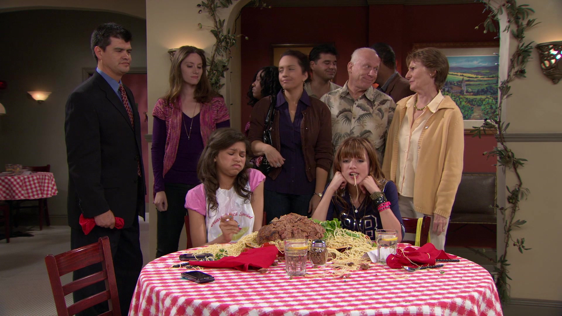 Shake_It_Up_S01E02_1080p_BTD_002674.jpg