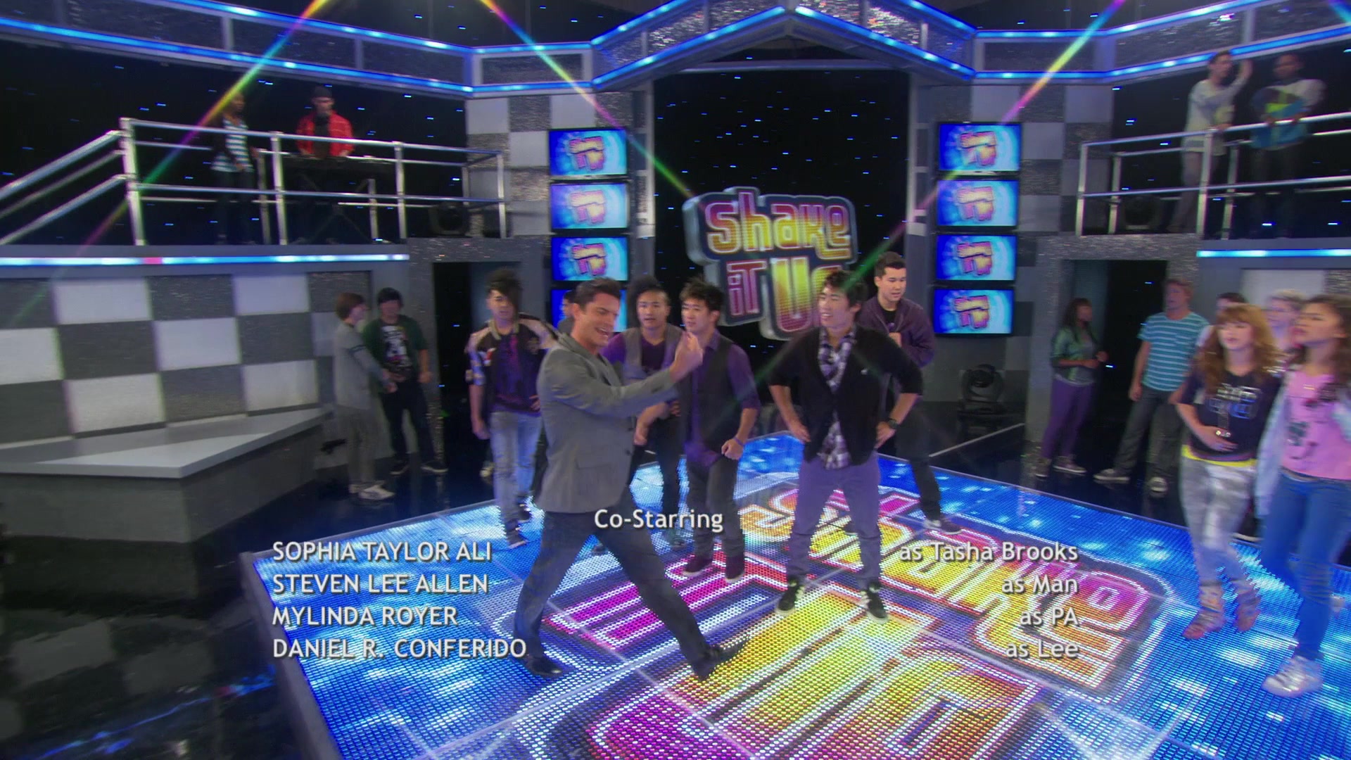 Shake_It_Up_S01E02_1080p_BTD_003081.jpg Shake_It_Up_S01E02_1080p_BTD_003081.jpg