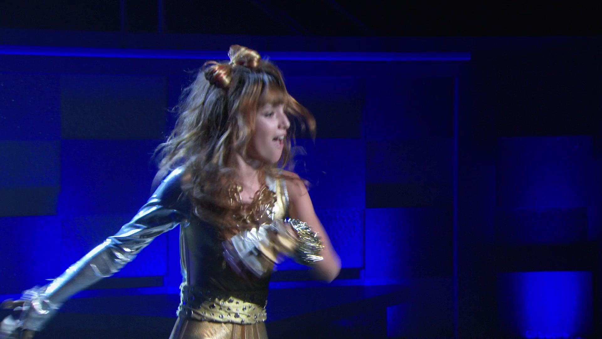Shake_It_Up_S01E03_1080p_BTD_000086.jpg Shake_It_Up_S01E03_1080p_BTD_000086.jpg