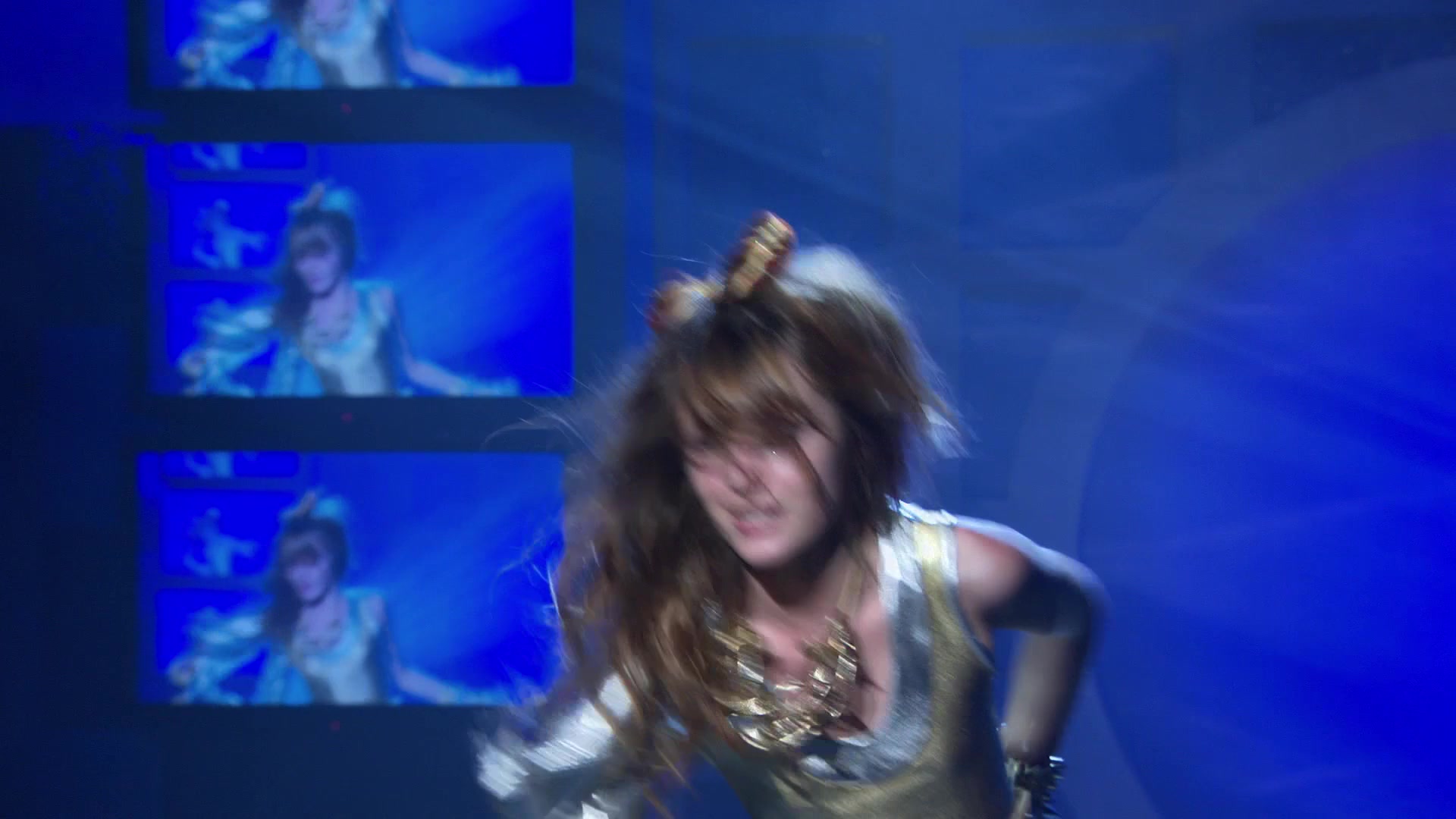 Shake_It_Up_S01E03_1080p_BTD_000089.jpg Shake_It_Up_S01E03_1080p_BTD_000089.jpg