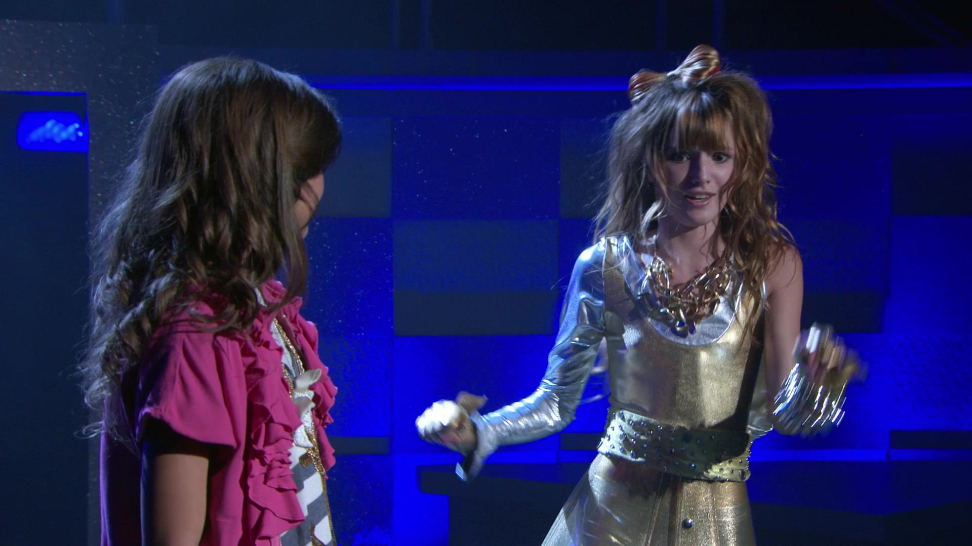 Shake_It_Up_S01E03_1080p_BTD_000108.jpg Shake_It_Up_S01E03_1080p_BTD_000108.jpg