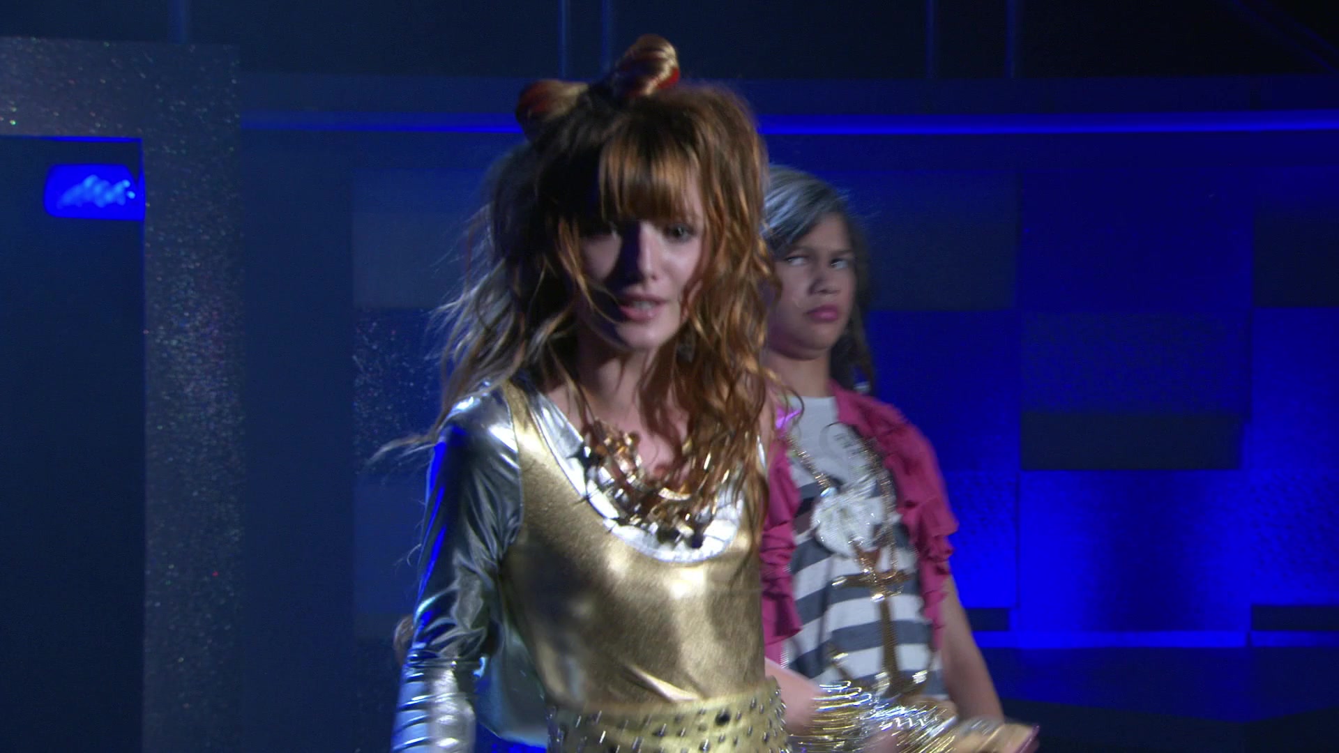 Shake_It_Up_S01E03_1080p_BTD_000114.jpg Shake_It_Up_S01E03_1080p_BTD_000114.jpg