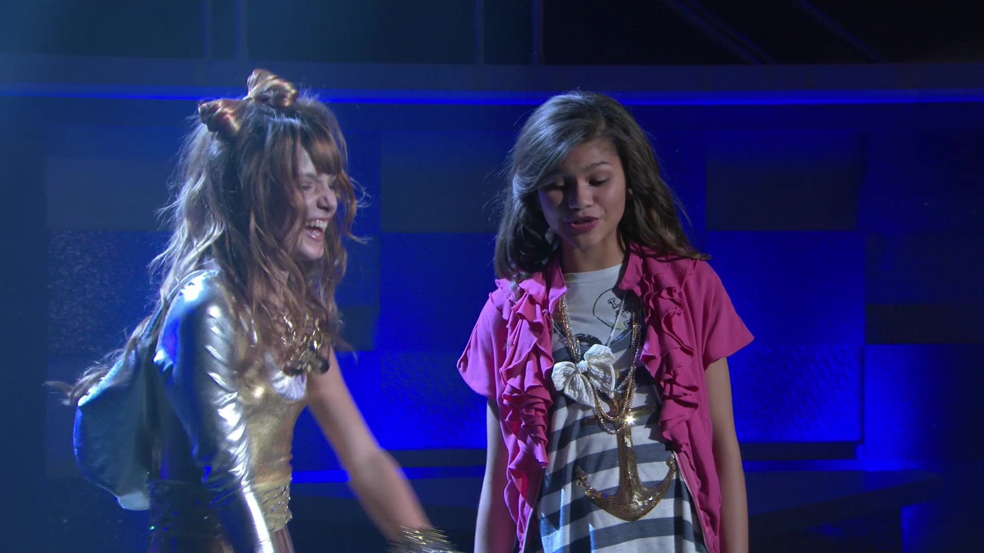 Shake_It_Up_S01E03_1080p_BTD_000131.jpg Shake_It_Up_S01E03_1080p_BTD_000131.jpg