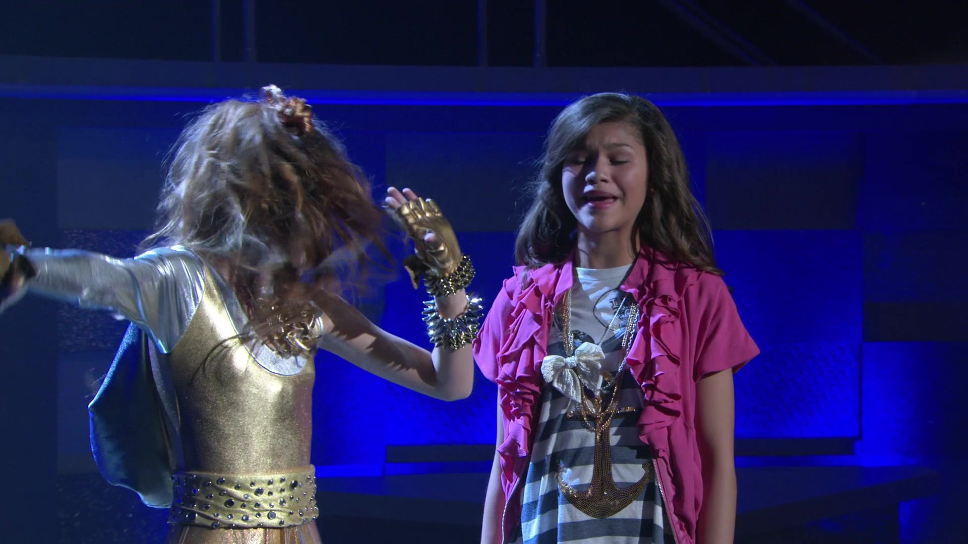 Shake_It_Up_S01E03_1080p_BTD_000133.jpg Shake_It_Up_S01E03_1080p_BTD_000133.jpg