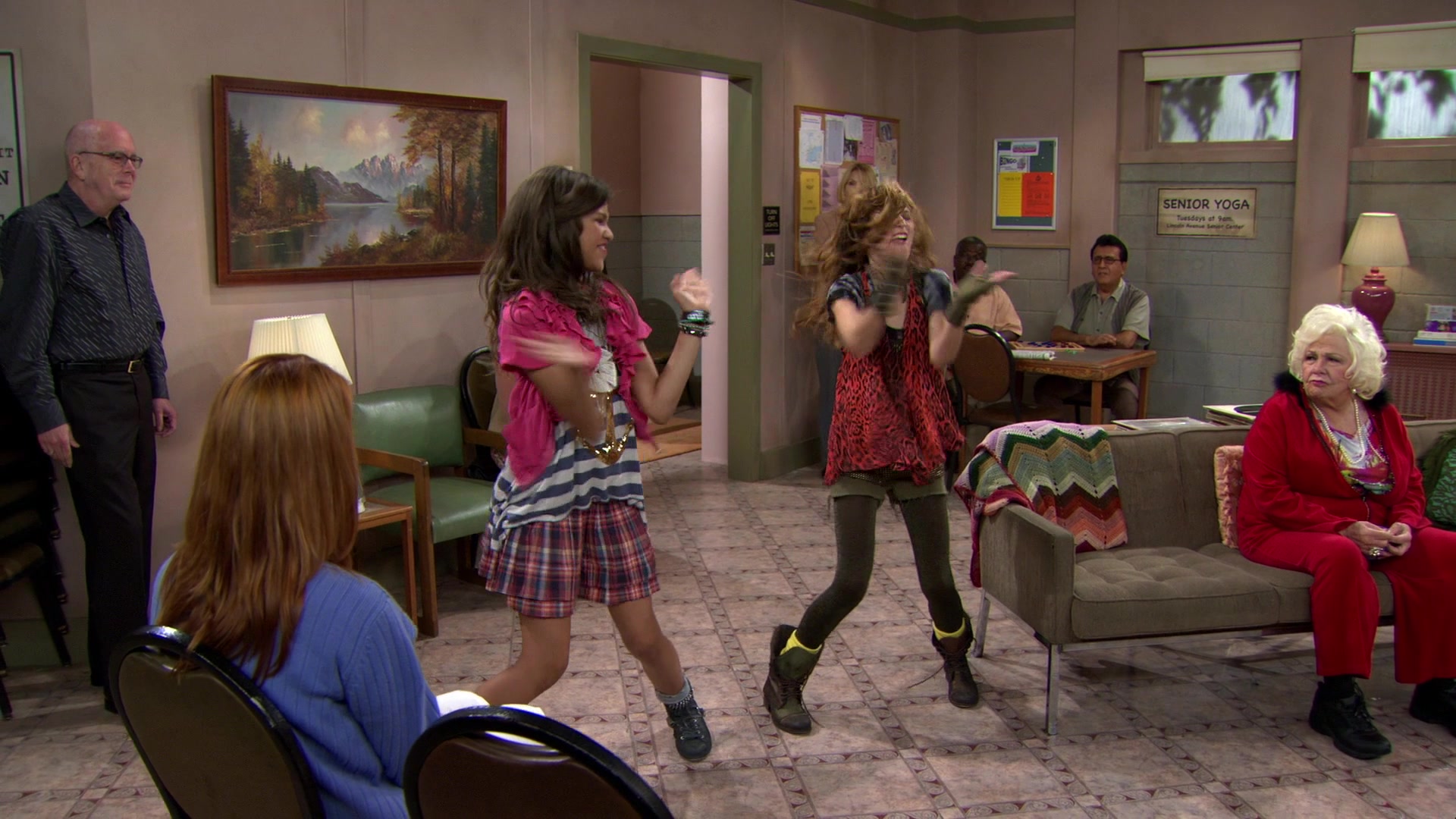 Shake_It_Up_S01E03_1080p_BTD_000465.jpg Shake_It_Up_S01E03_1080p_BTD_000465.jpg