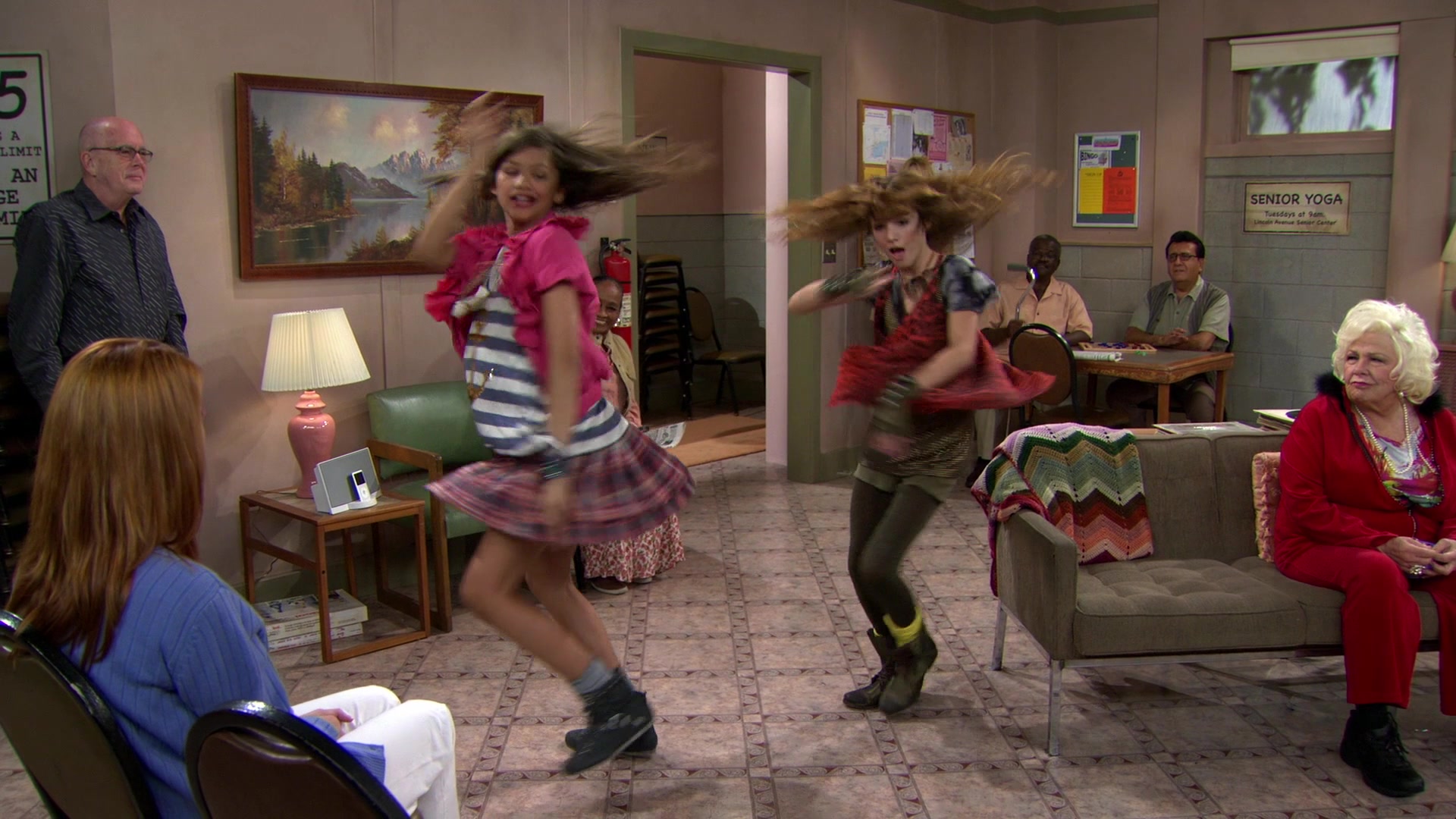 Shake_It_Up_S01E03_1080p_BTD_000470.jpg Shake_It_Up_S01E03_1080p_BTD_000470.jpg