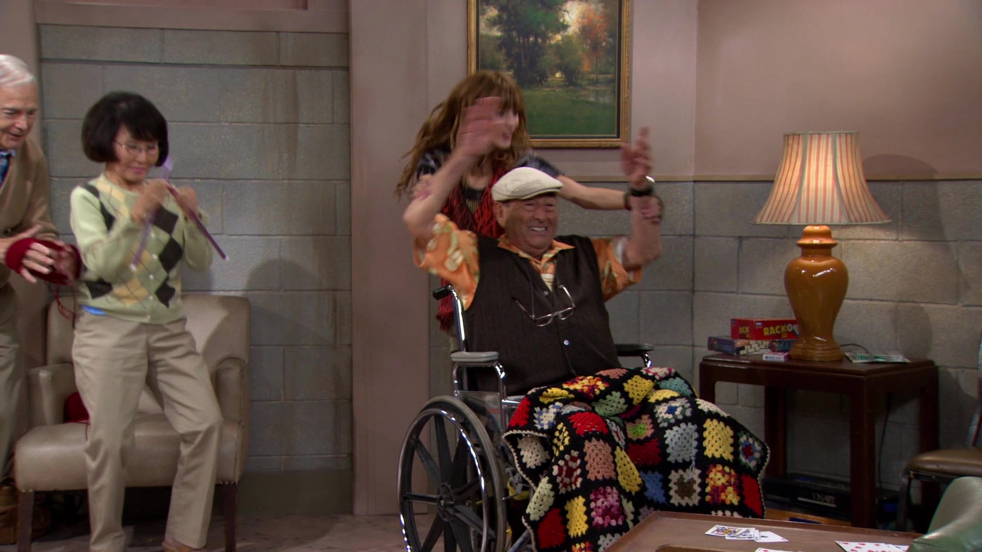 Shake_It_Up_S01E03_1080p_BTD_000590.jpg Shake_It_Up_S01E03_1080p_BTD_000590.jpg