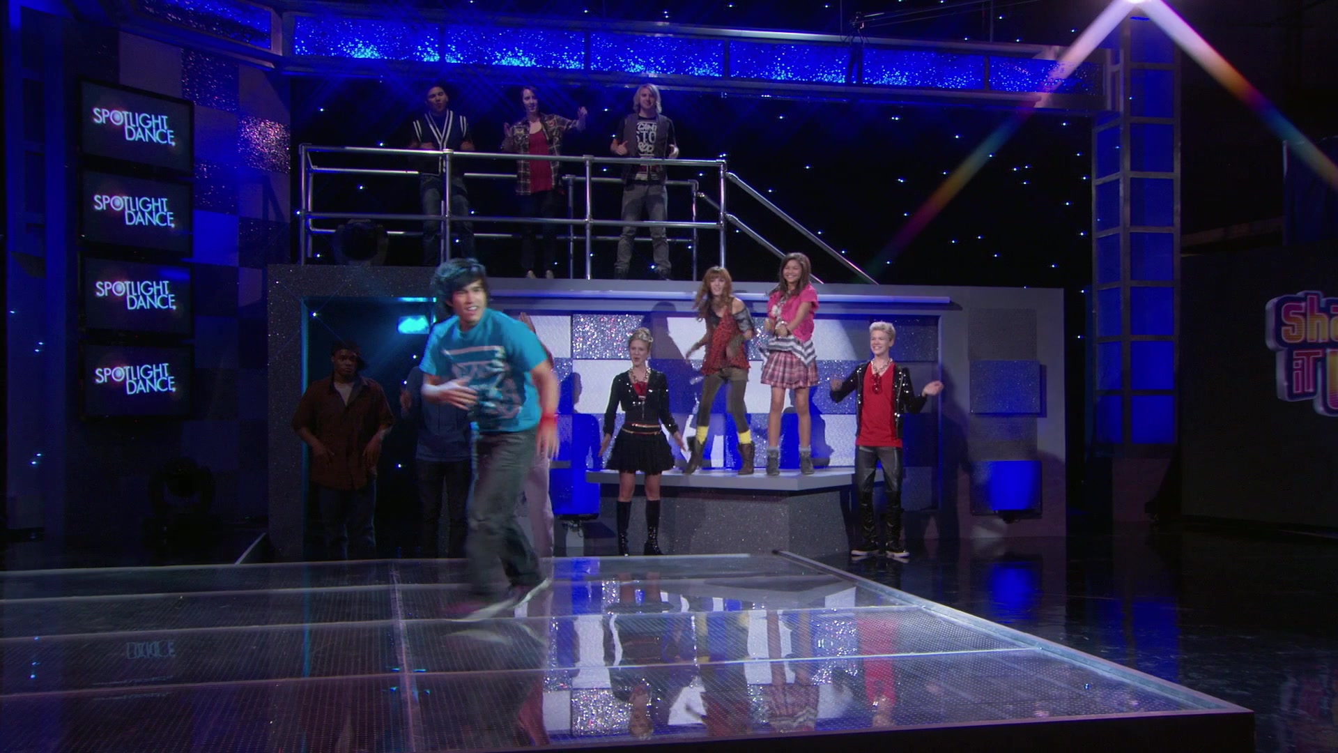 Shake_It_Up_S01E03_1080p_BTD_000690.jpg Shake_It_Up_S01E03_1080p_BTD_000690.jpg