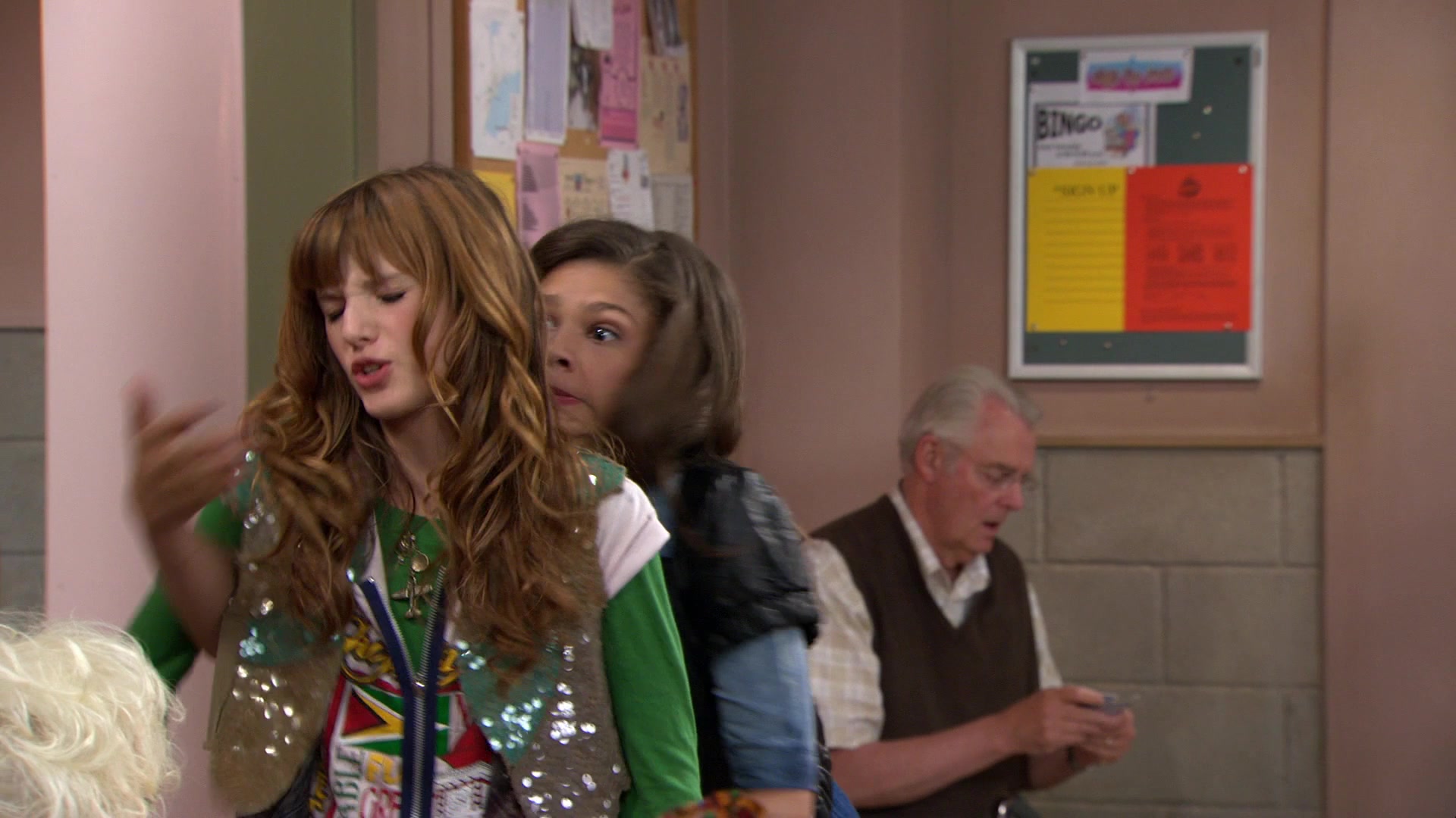 Shake_It_Up_S01E03_1080p_BTD_001269.jpg Shake_It_Up_S01E03_1080p_BTD_001269.jpg