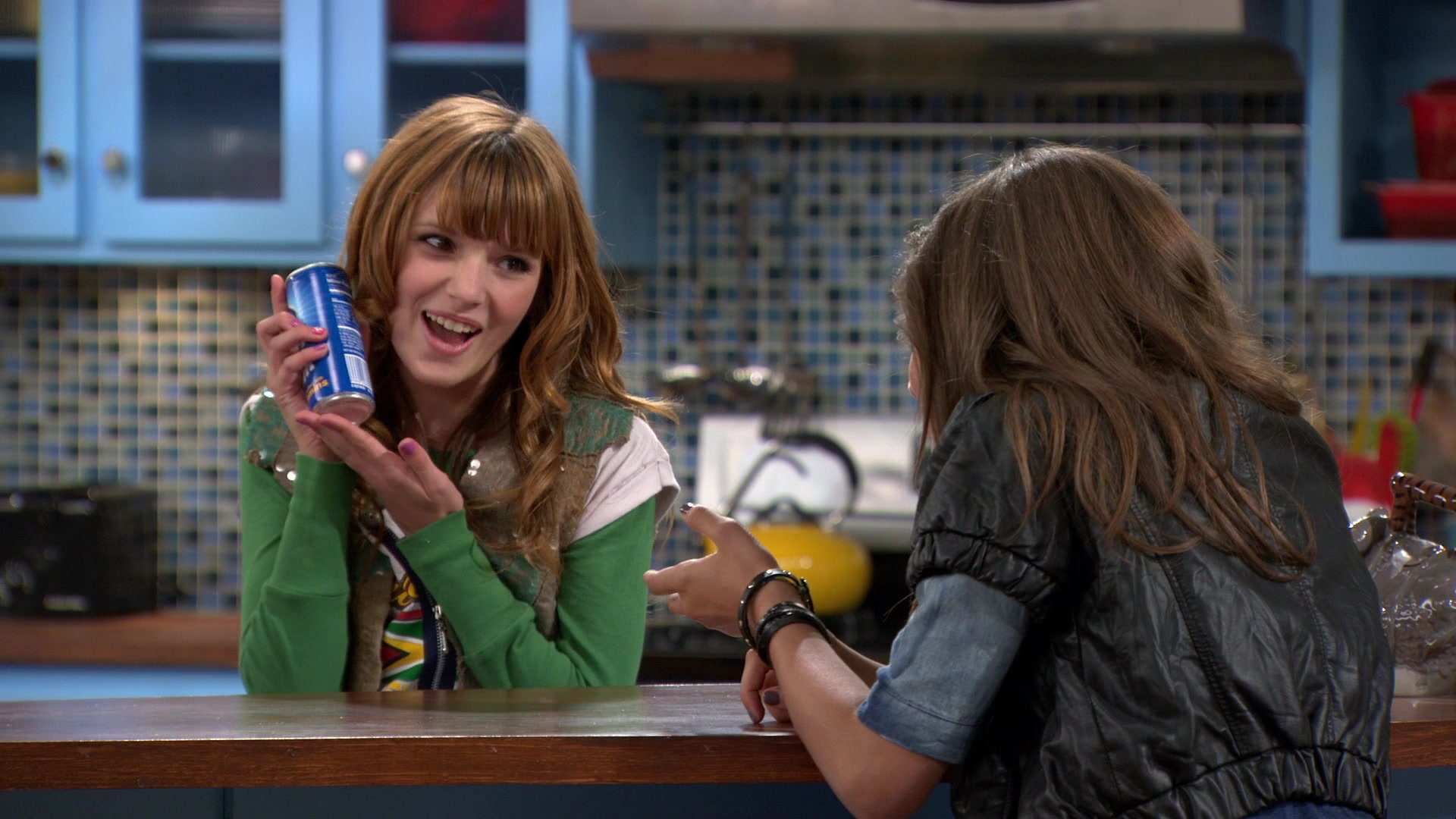 Shake_It_Up_S01E03_1080p_BTD_001327.jpg Shake_It_Up_S01E03_1080p_BTD_001327.jpg