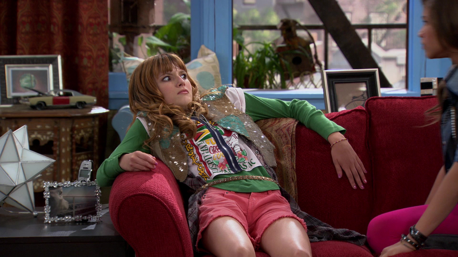 Shake_It_Up_S01E03_1080p_BTD_001401.jpg Shake_It_Up_S01E03_1080p_BTD_001401.jpg