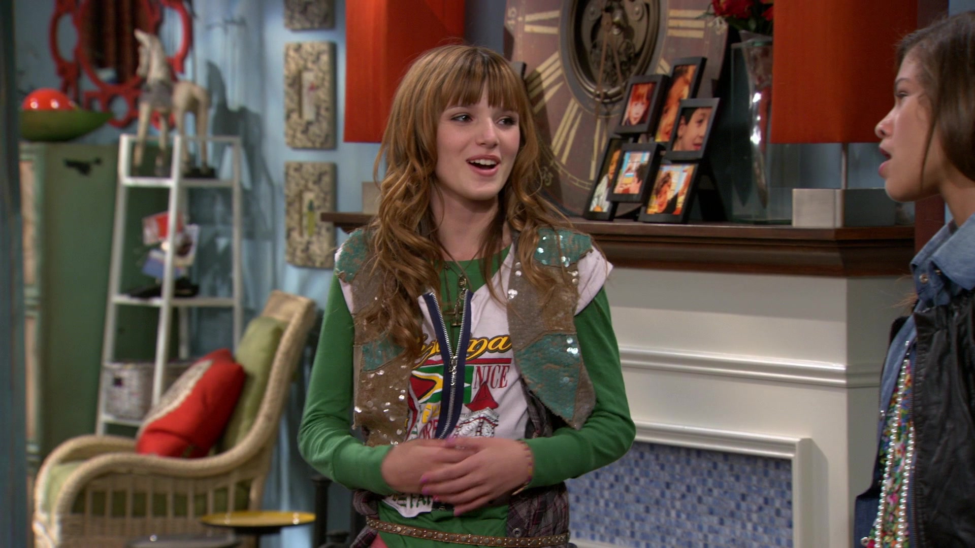 Shake_It_Up_S01E03_1080p_BTD_001413.jpg Shake_It_Up_S01E03_1080p_BTD_001413.jpg