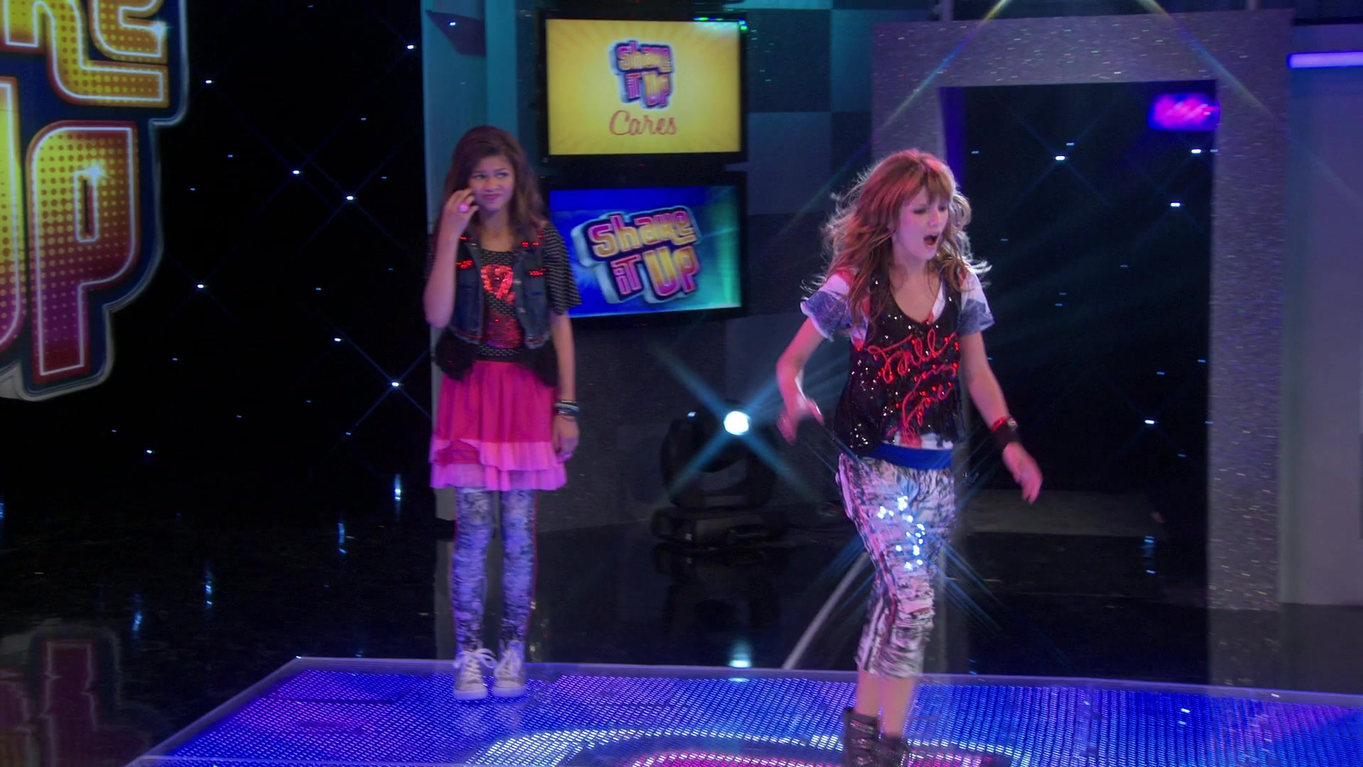Shake_It_Up_S01E03_1080p_BTD_002681.jpg Shake_It_Up_S01E03_1080p_BTD_002681.jpg
