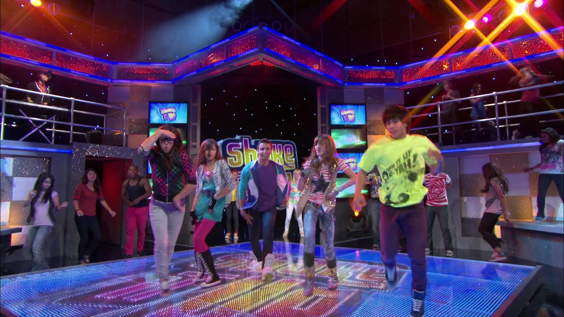 Shake_It_Up_S01E04_1080p_BTD_000062.jpg Shake_It_Up_S01E04_1080p_BTD_000062.jpg
