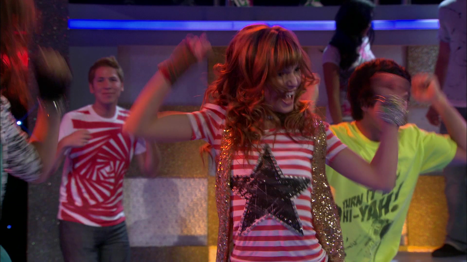 Shake_It_Up_S01E04_1080p_BTD_000084.jpg Shake_It_Up_S01E04_1080p_BTD_000084.jpg