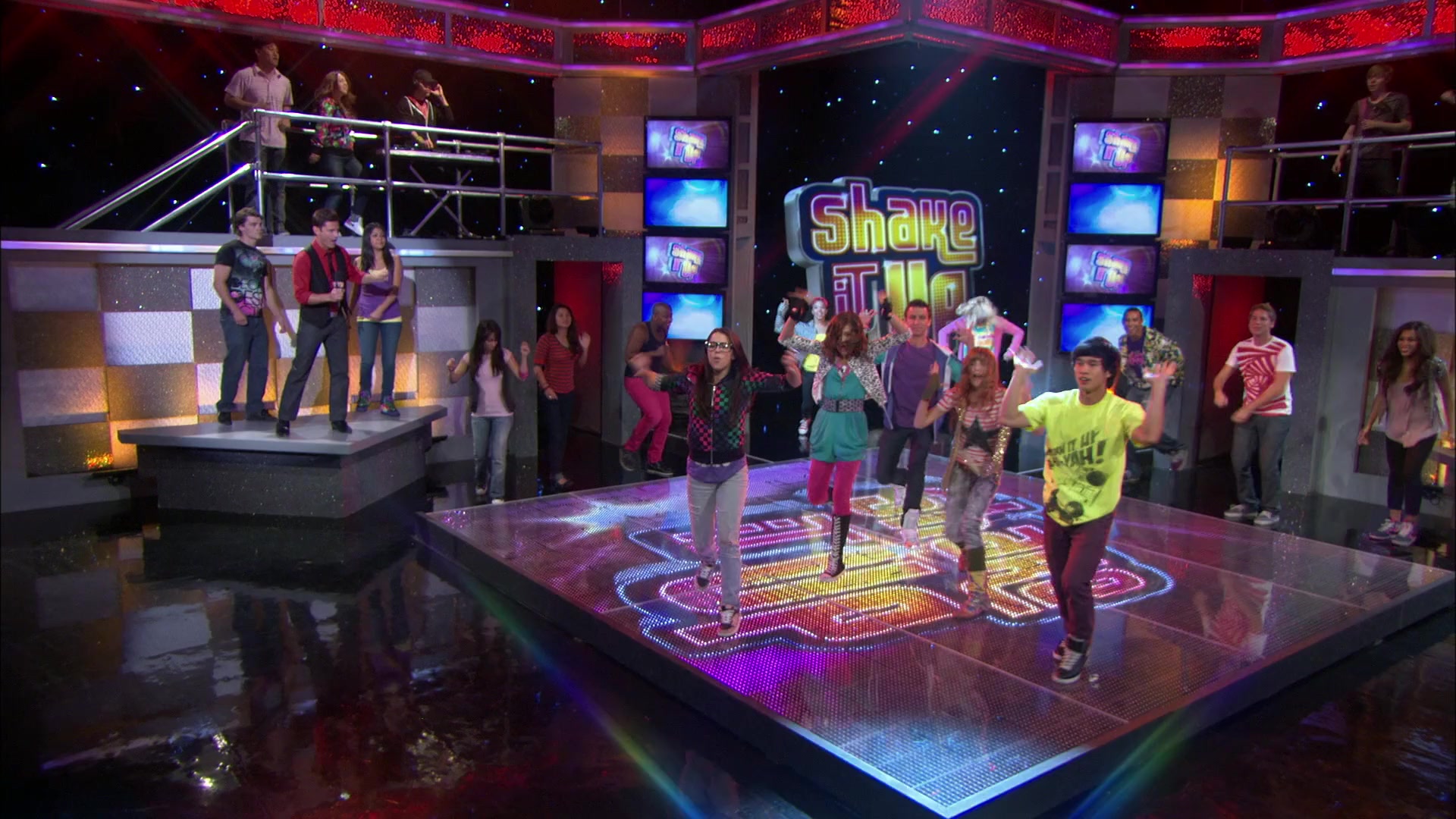 Shake_It_Up_S01E04_1080p_BTD_000085.jpg Shake_It_Up_S01E04_1080p_BTD_000085.jpg