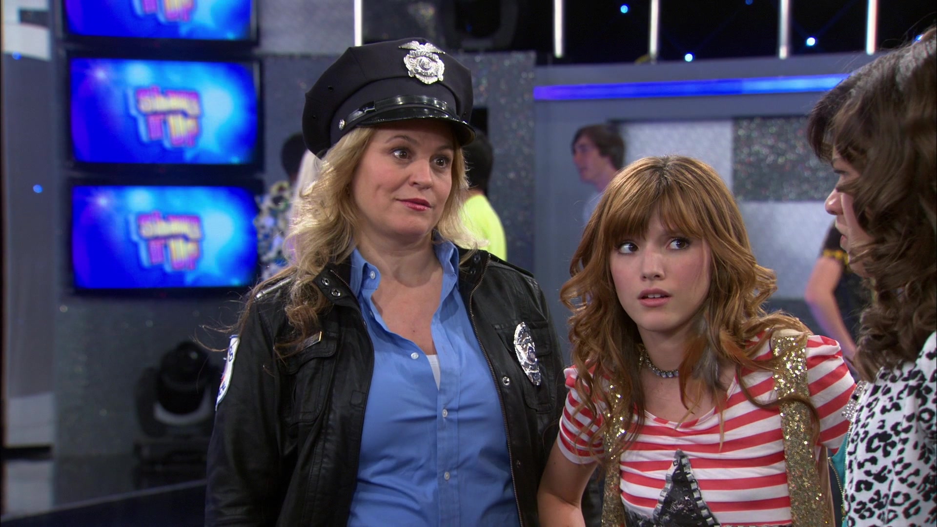 Shake_It_Up_S01E04_1080p_BTD_000244.jpg Shake_It_Up_S01E04_1080p_BTD_000244.jpg