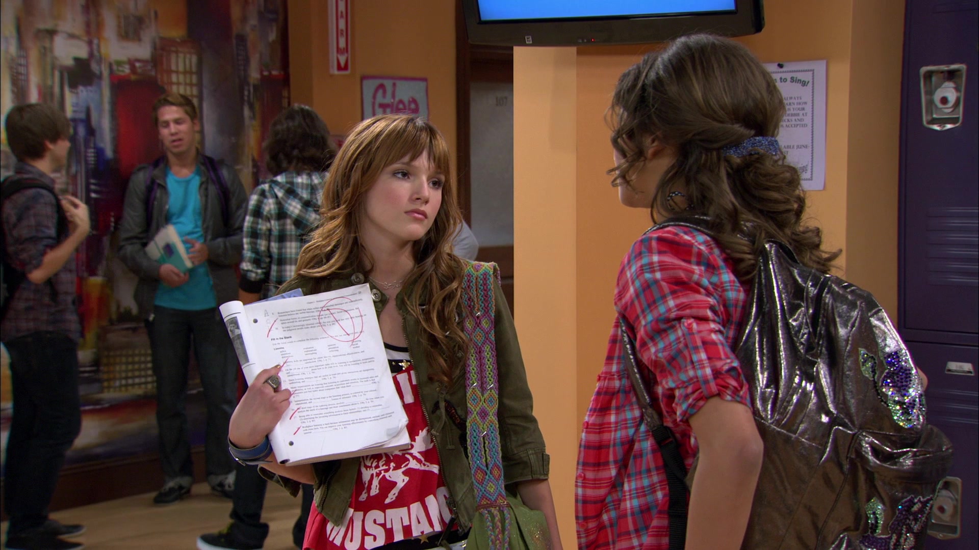 Shake_It_Up_S01E04_1080p_BTD_000532.jpg Shake_It_Up_S01E04_1080p_BTD_000532.jpg