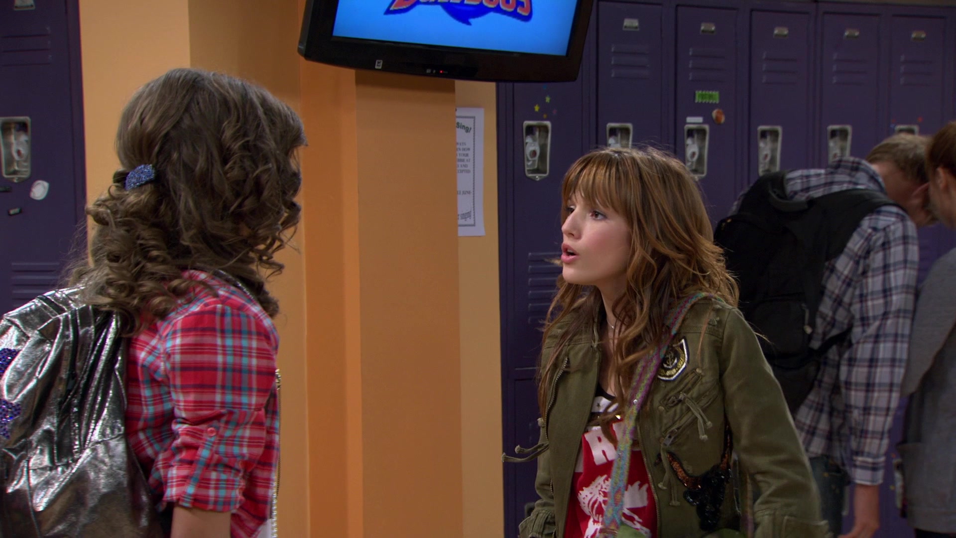 Shake_It_Up_S01E04_1080p_BTD_000566.jpg Shake_It_Up_S01E04_1080p_BTD_000566.jpg