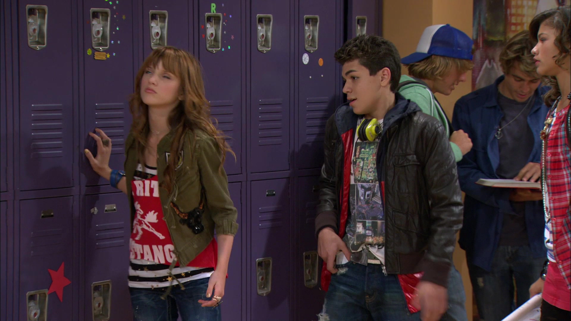 Shake_It_Up_S01E04_1080p_BTD_000624.jpg