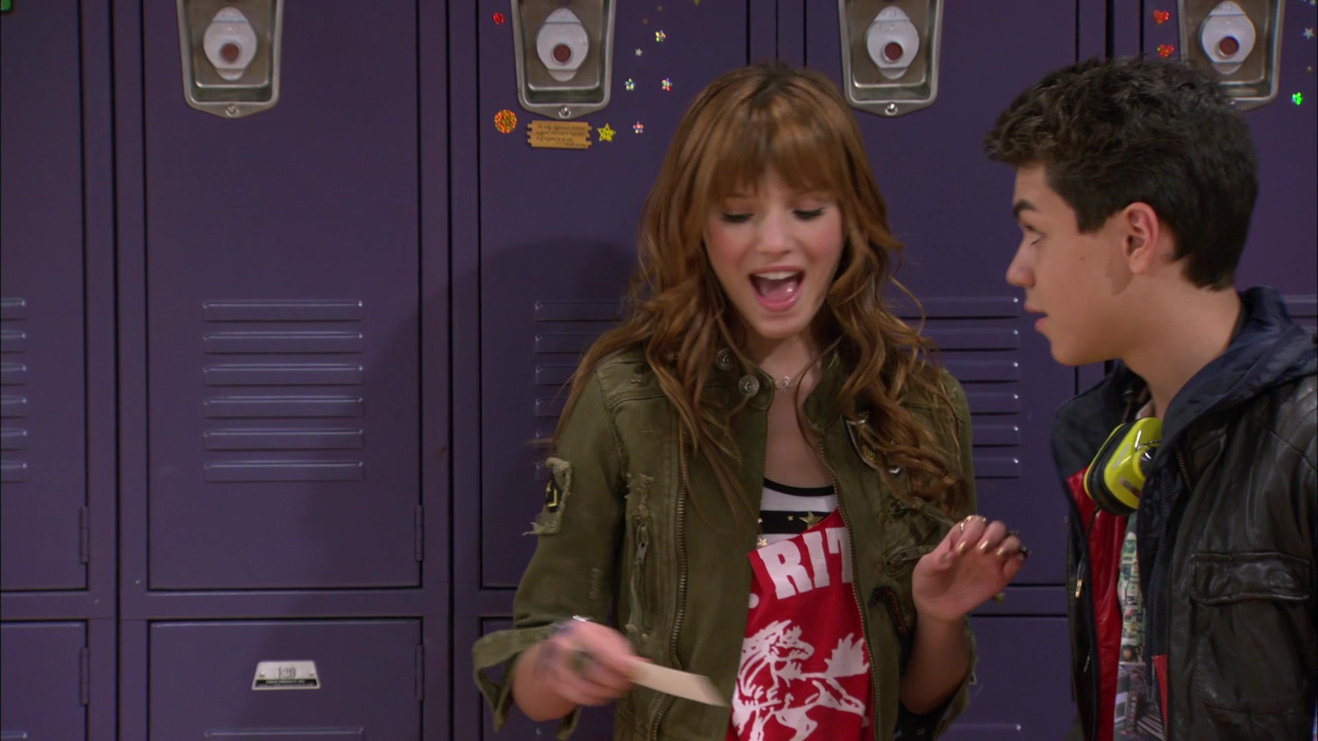 Shake_It_Up_S01E04_1080p_BTD_000676.jpg Shake_It_Up_S01E04_1080p_BTD_000676.jpg