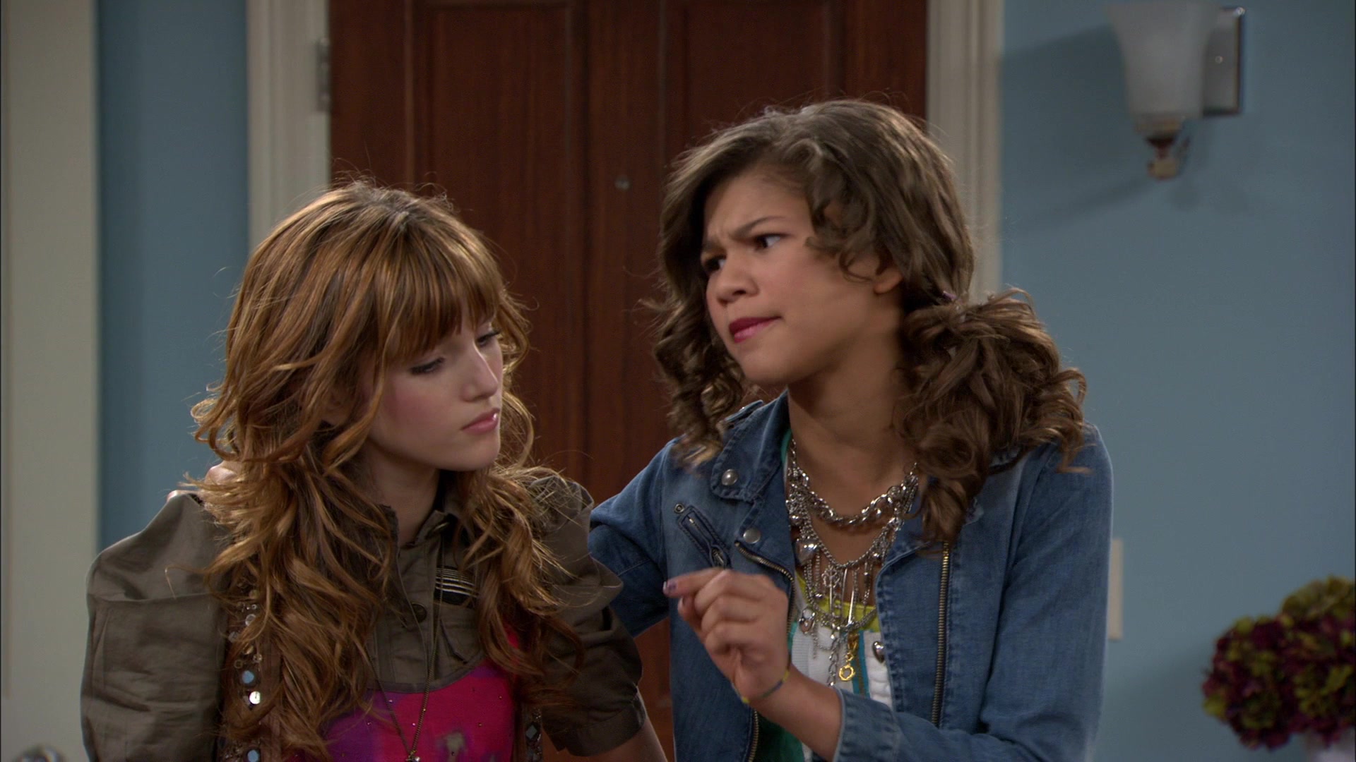 Shake_It_Up_S01E04_1080p_BTD_001134.jpg Shake_It_Up_S01E04_1080p_BTD_001134.jpg