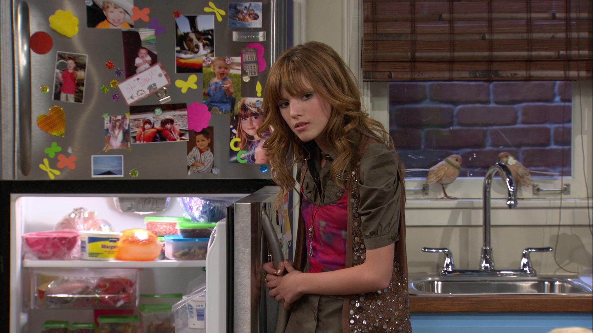 Shake_It_Up_S01E04_1080p_BTD_001186.jpg Shake_It_Up_S01E04_1080p_BTD_001186.jpg