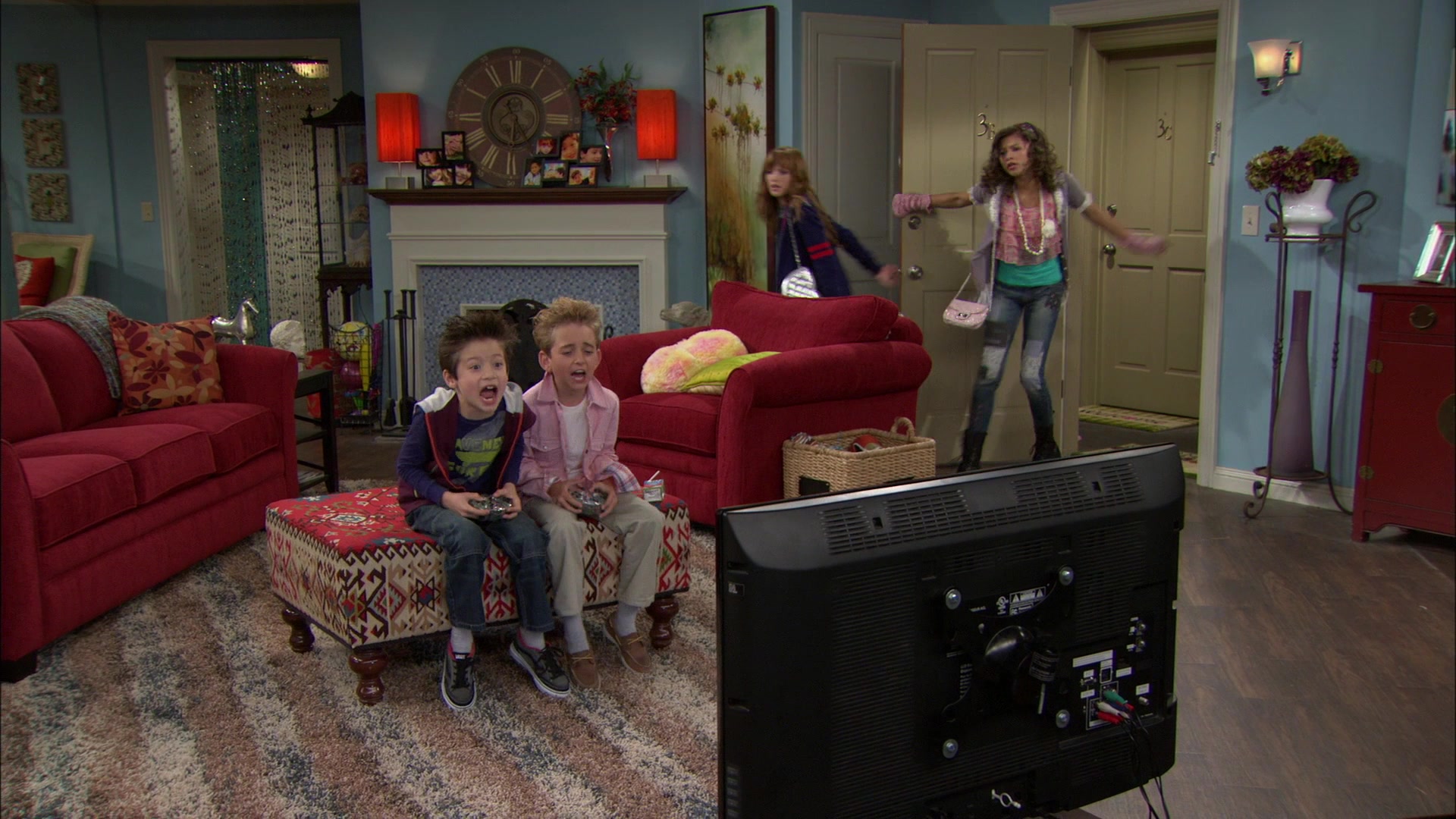 Shake_It_Up_S01E04_1080p_BTD_002325.jpg Shake_It_Up_S01E04_1080p_BTD_002325.jpg