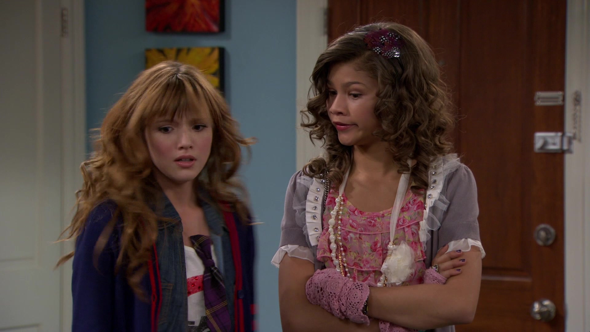 Shake_It_Up_S01E04_1080p_BTD_002386.jpg Shake_It_Up_S01E04_1080p_BTD_002386.jpg
