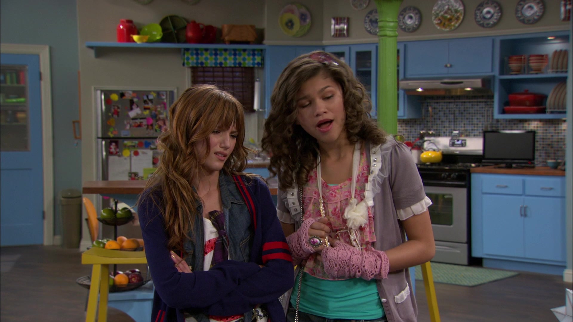 Shake_It_Up_S01E04_1080p_BTD_002449.jpg Shake_It_Up_S01E04_1080p_BTD_002449.jpg